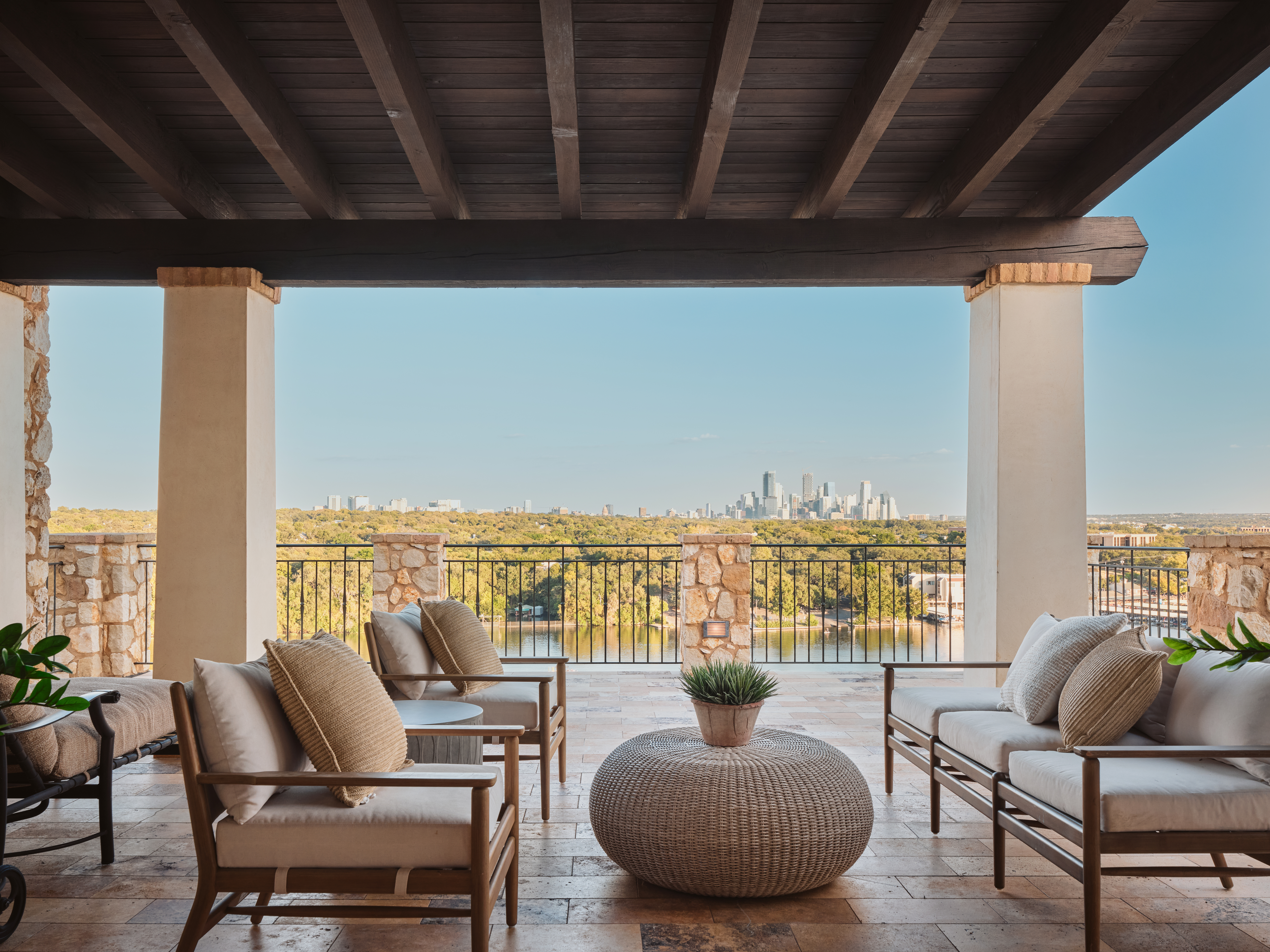 1907 Lakeshore Drive, Austin, TX
