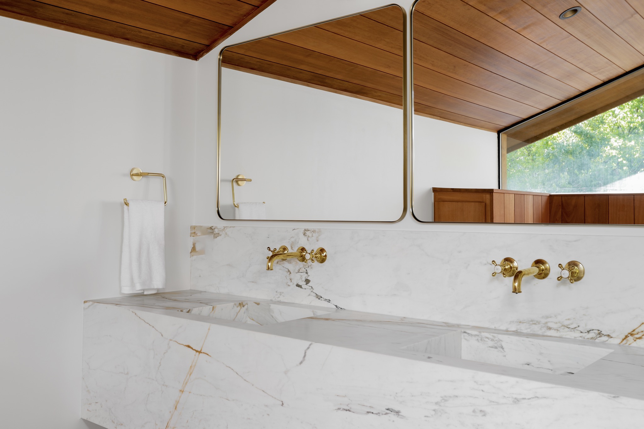 2930 Westlake Cove 