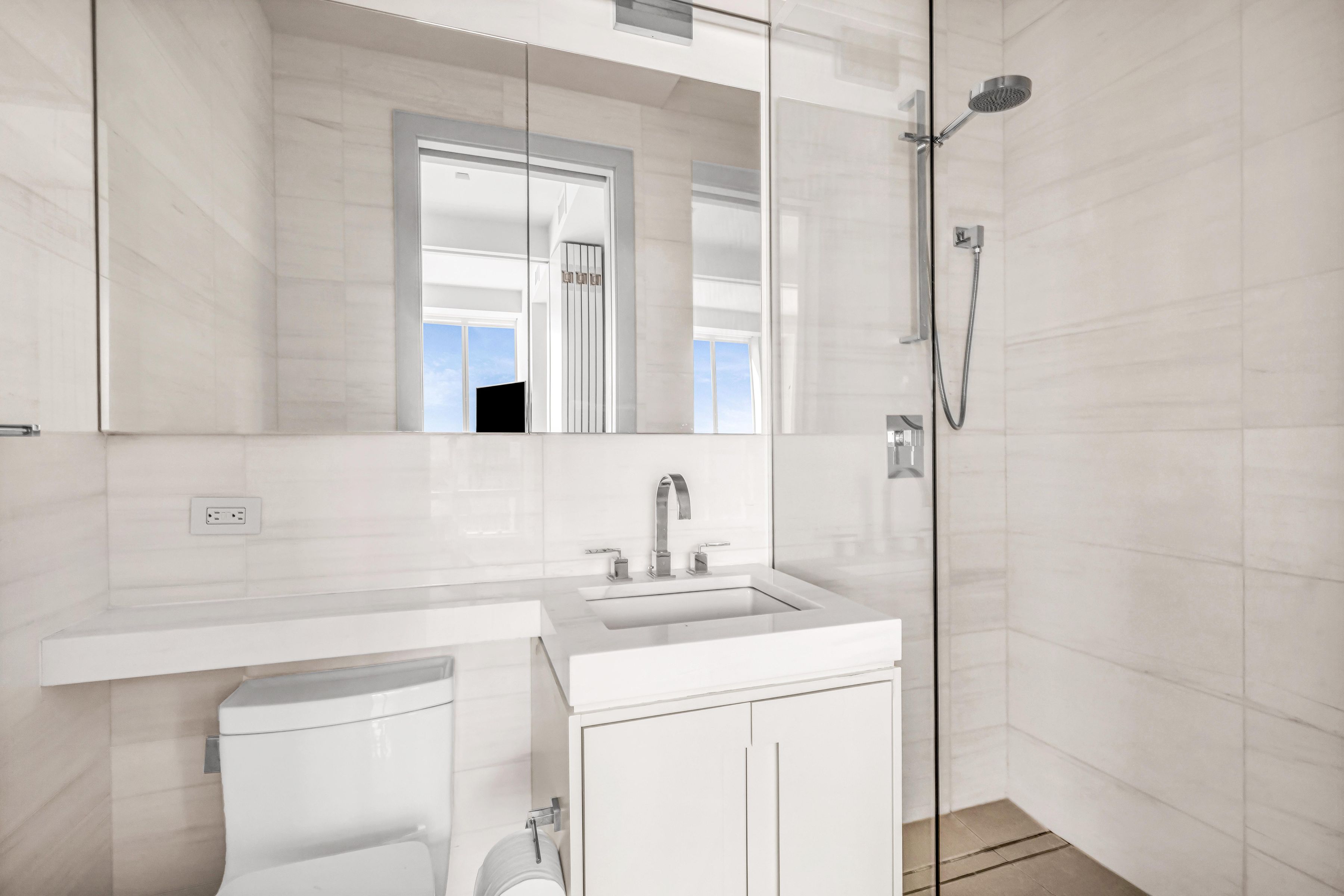 1 Central Park West 47D