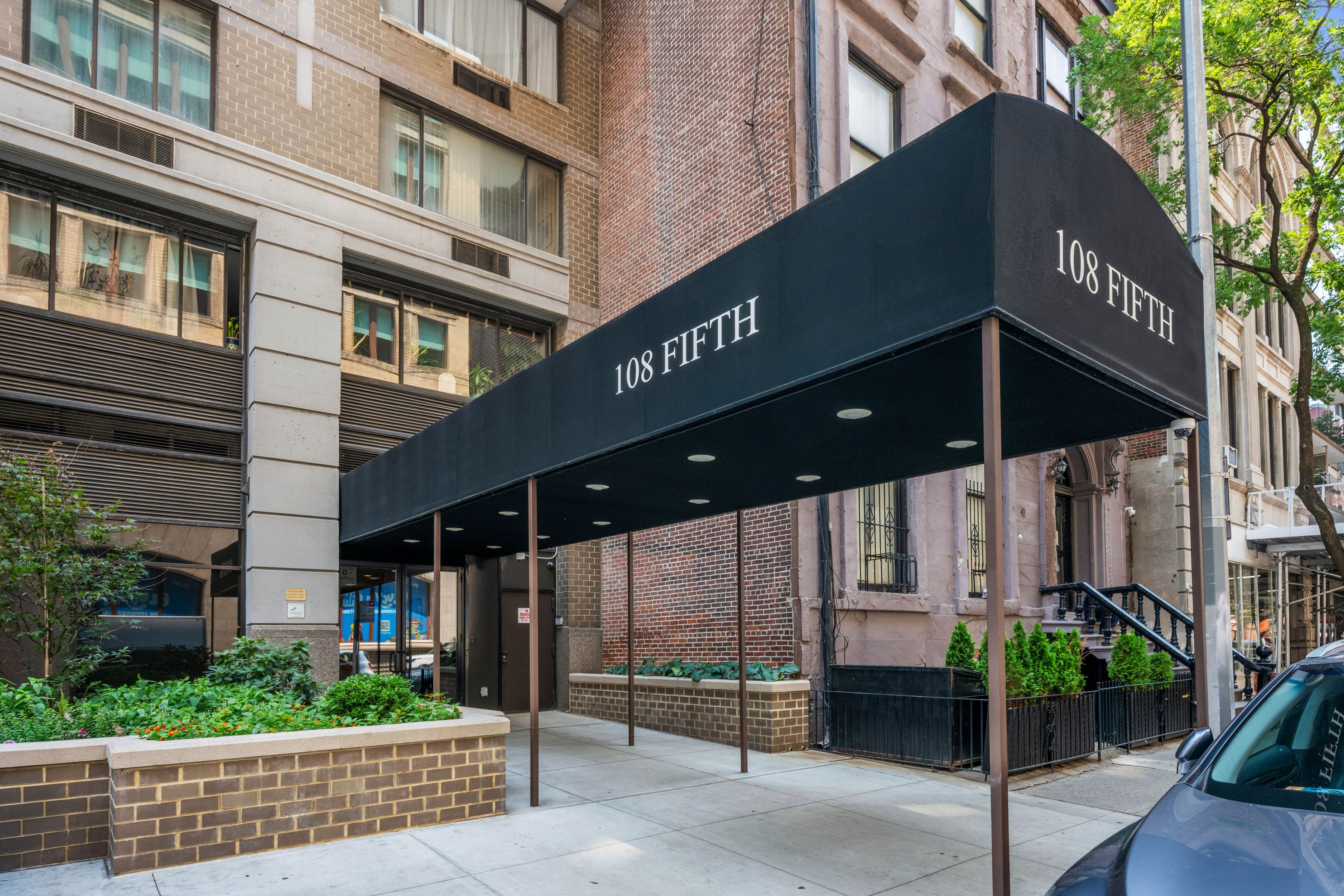 108 Fifth Avenue 14B