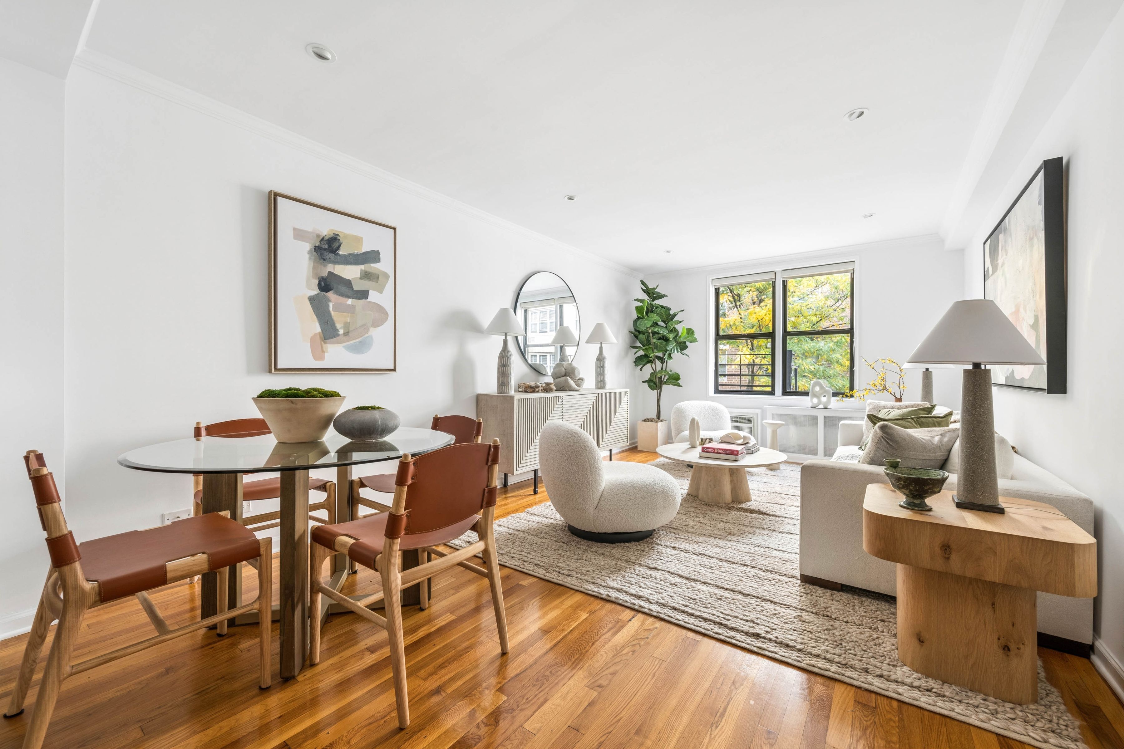 211 East 18th Street 3M