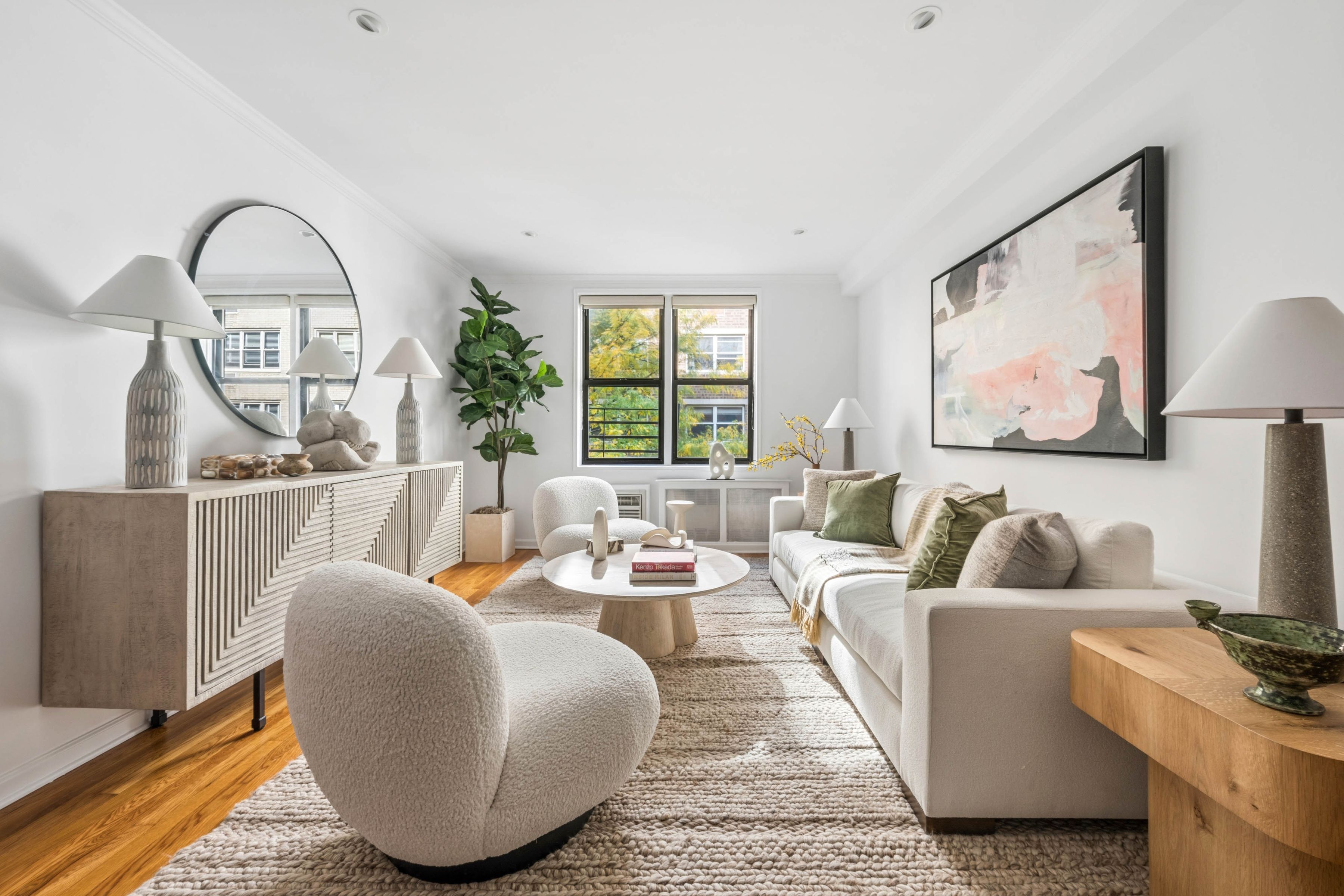 211 East 18th Street 3M