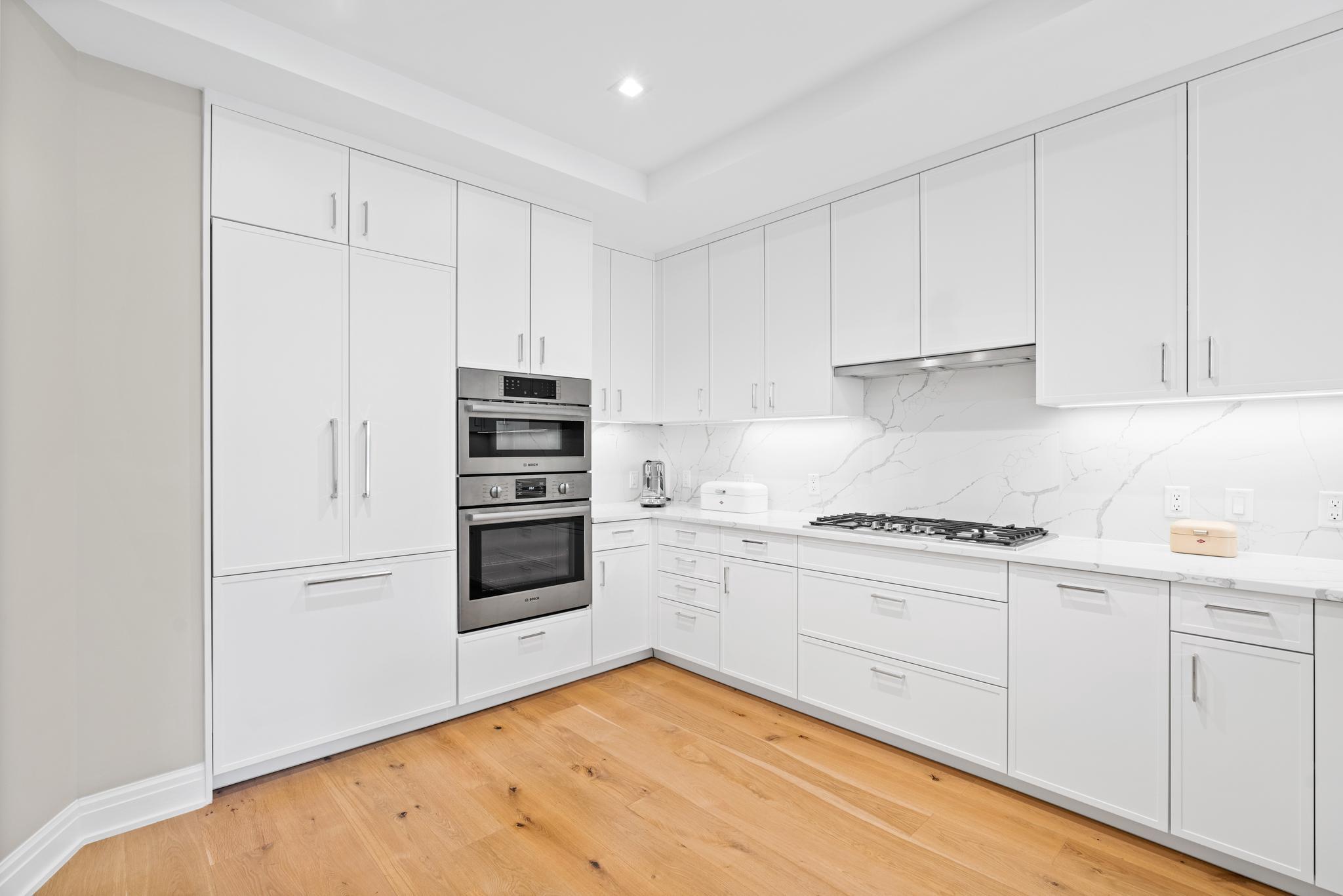 8551 Connecticut Ave #313 