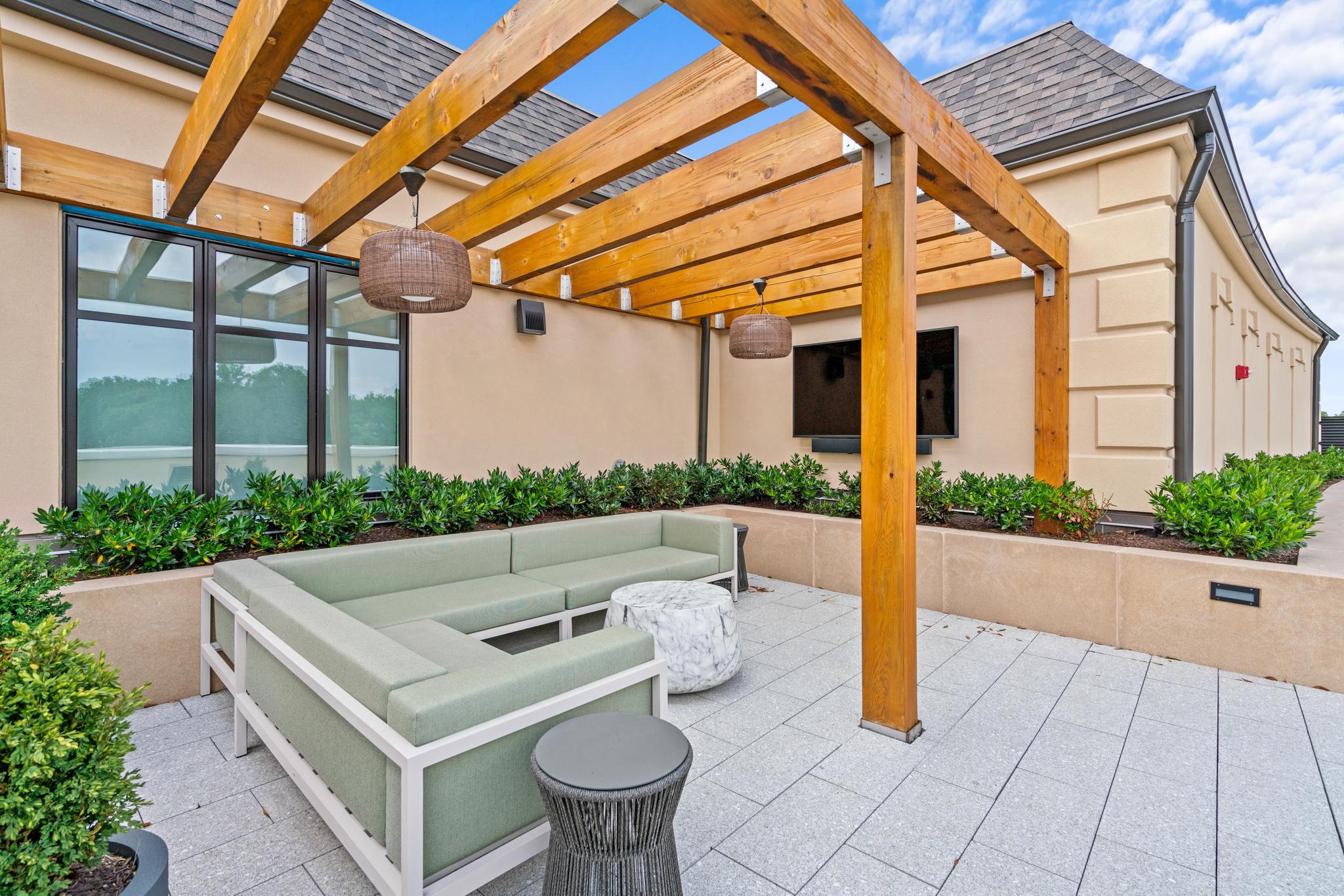 8551 Connecticut Ave #313 