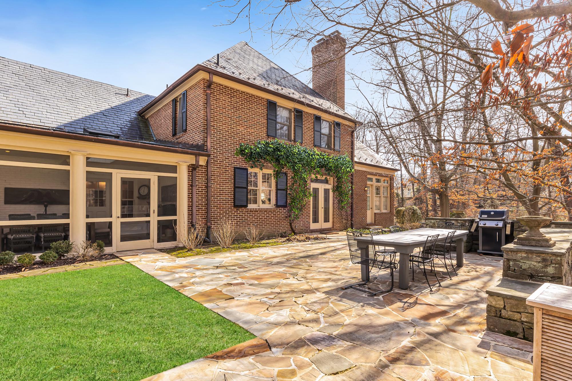 10004 Iron Gate Road 