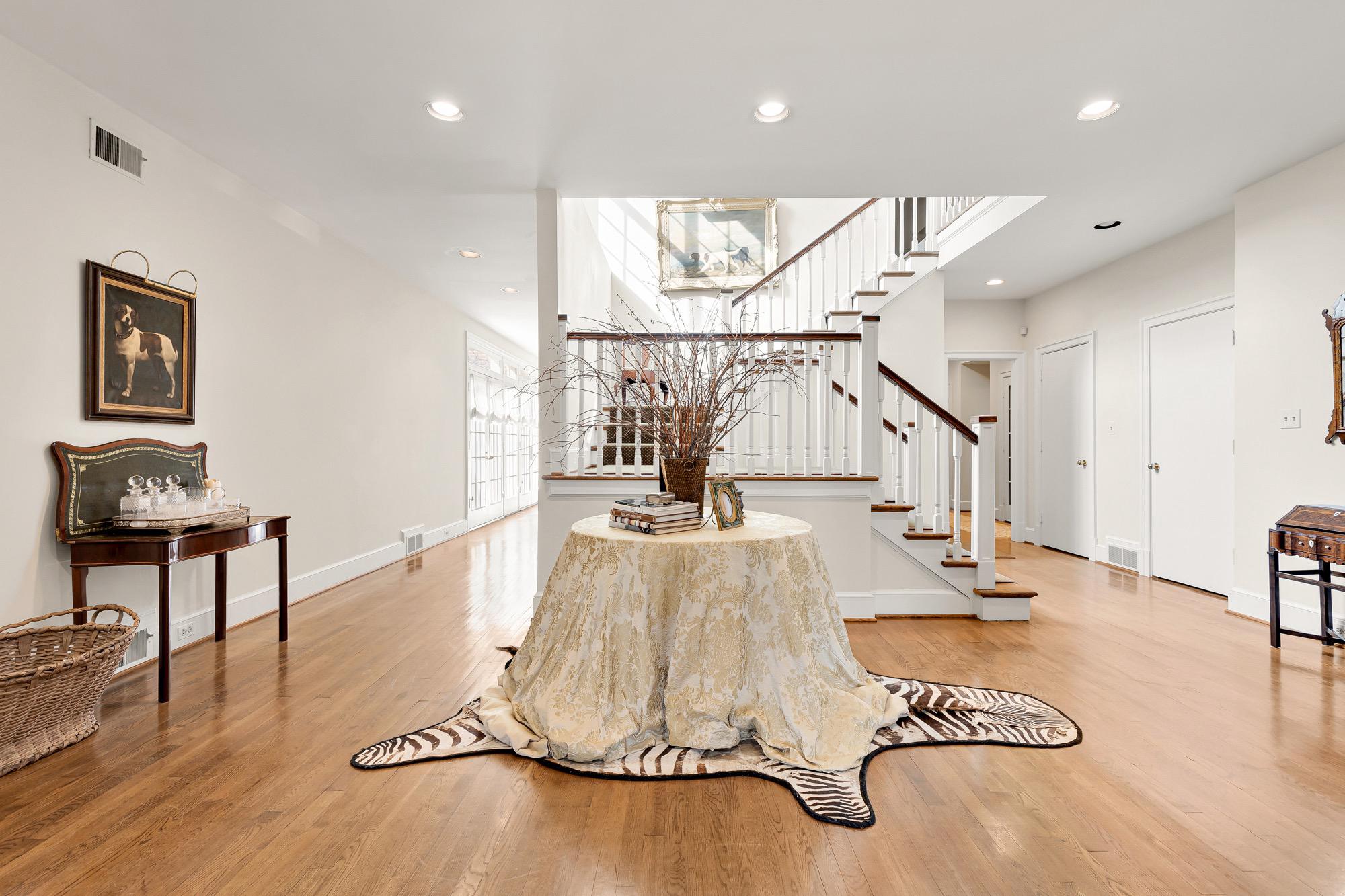10004 Iron Gate Road 