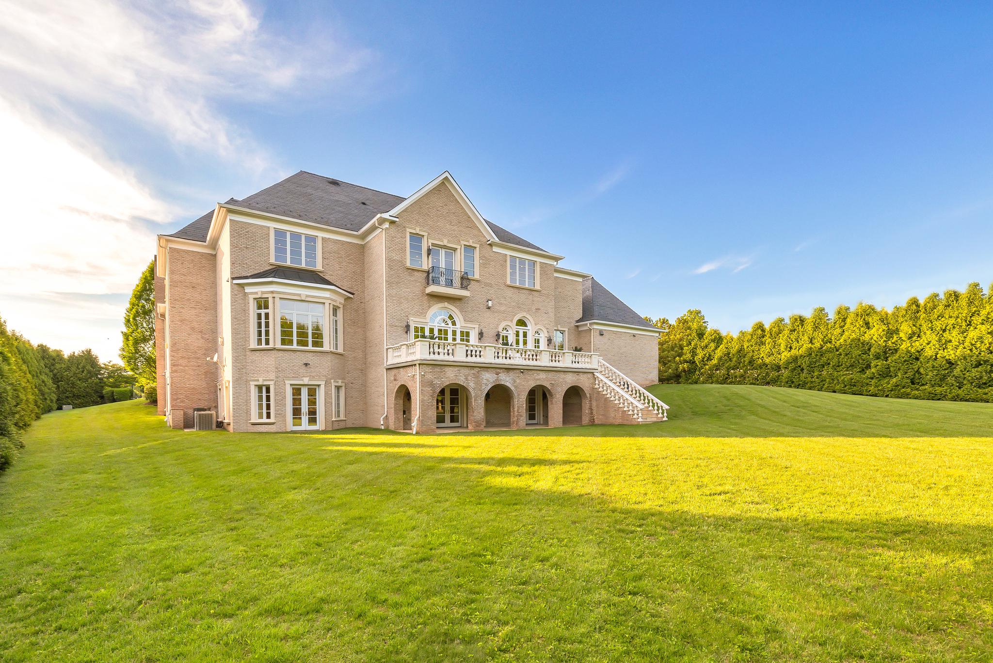 9421 Newbridge Drive 
