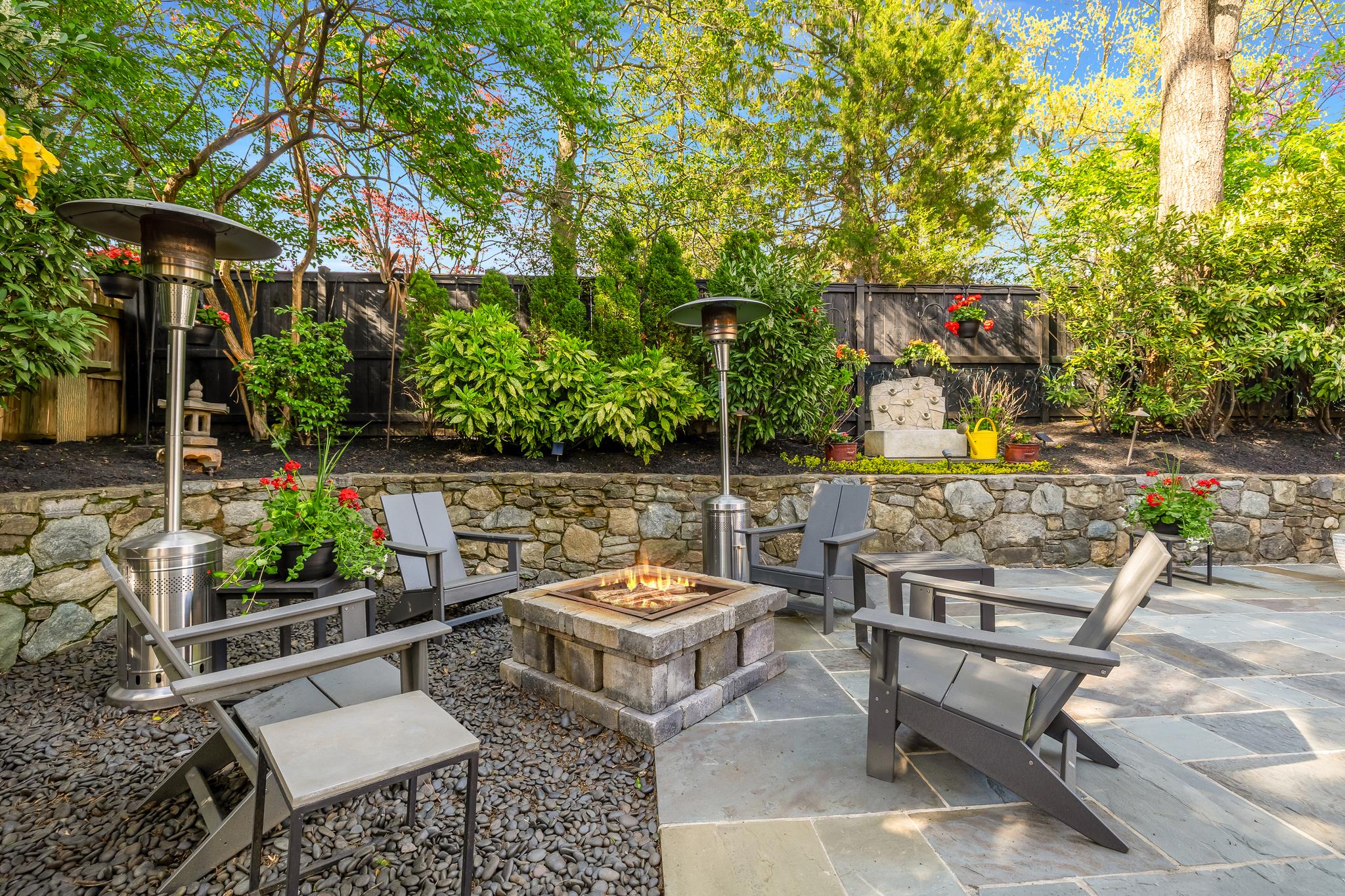 4615 Edgefield Road 