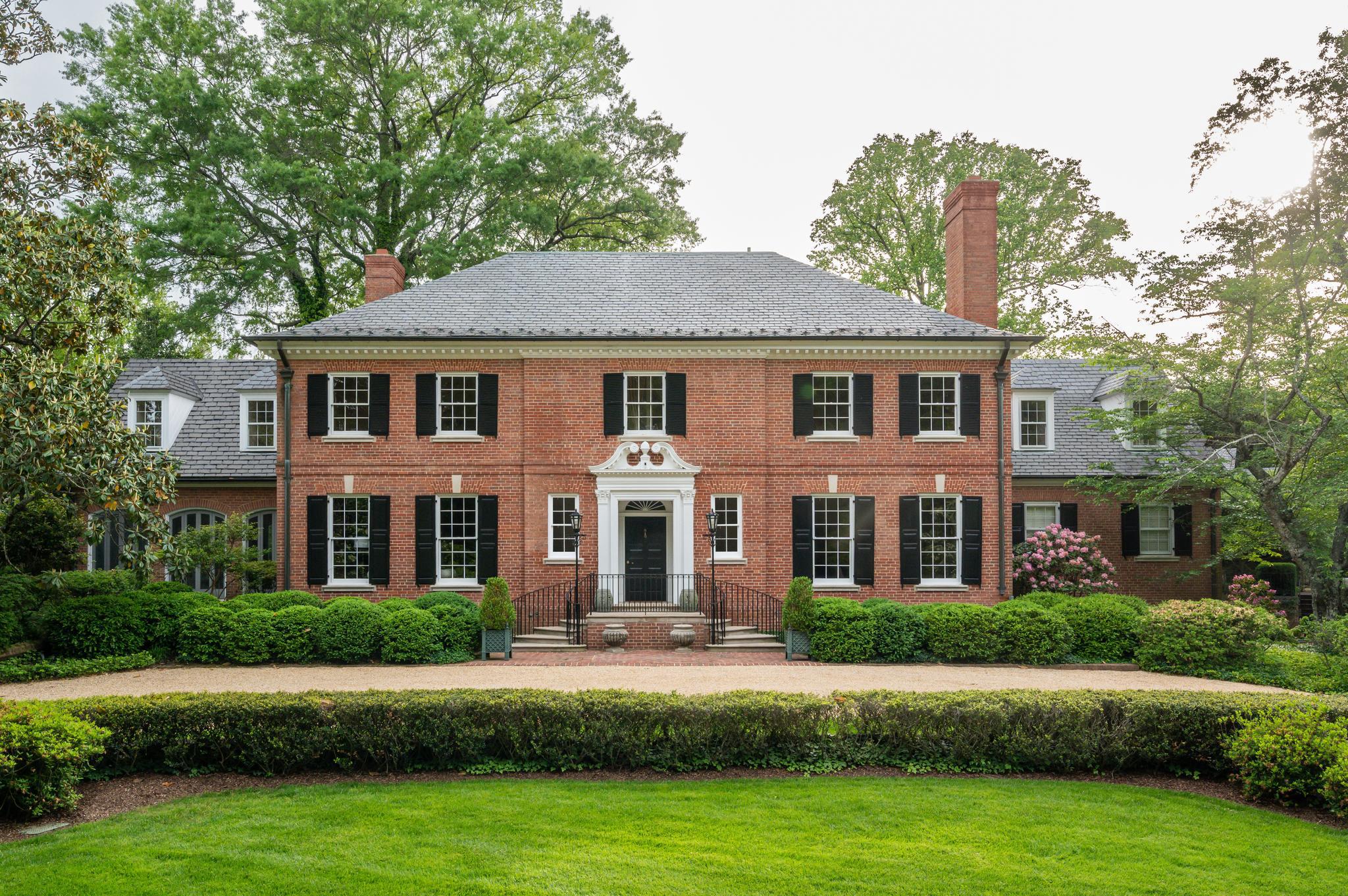 7116 Glenbrook Road 