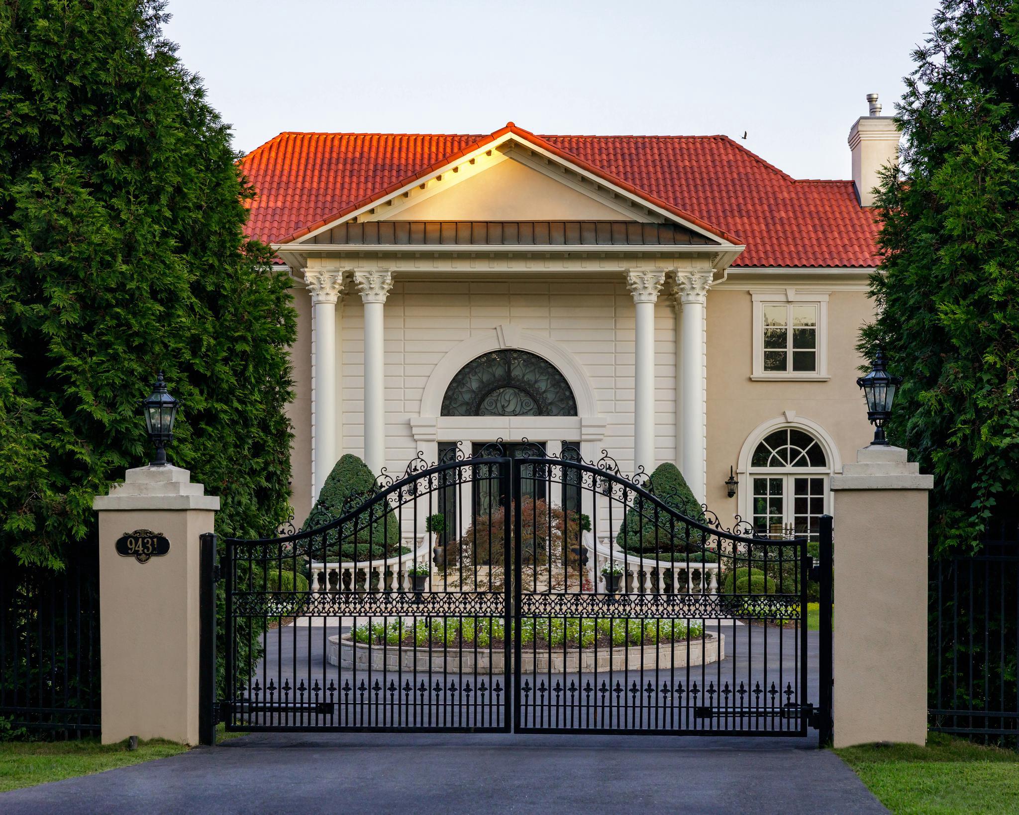 9431 Newbridge Drive