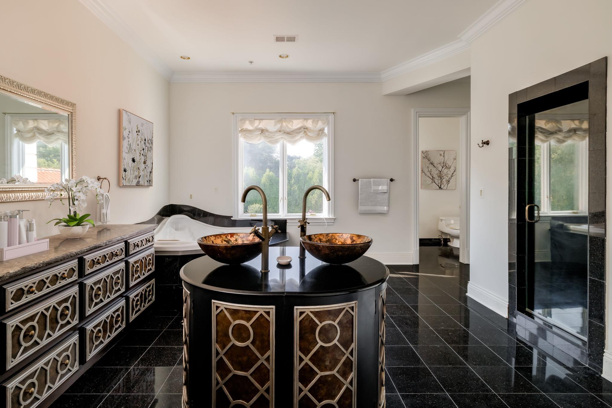 9431 Newbridge Drive