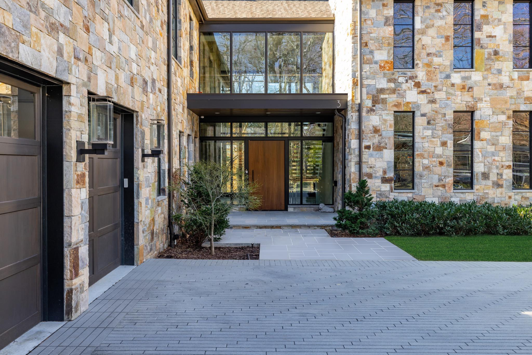 3 Bay Tree Lane