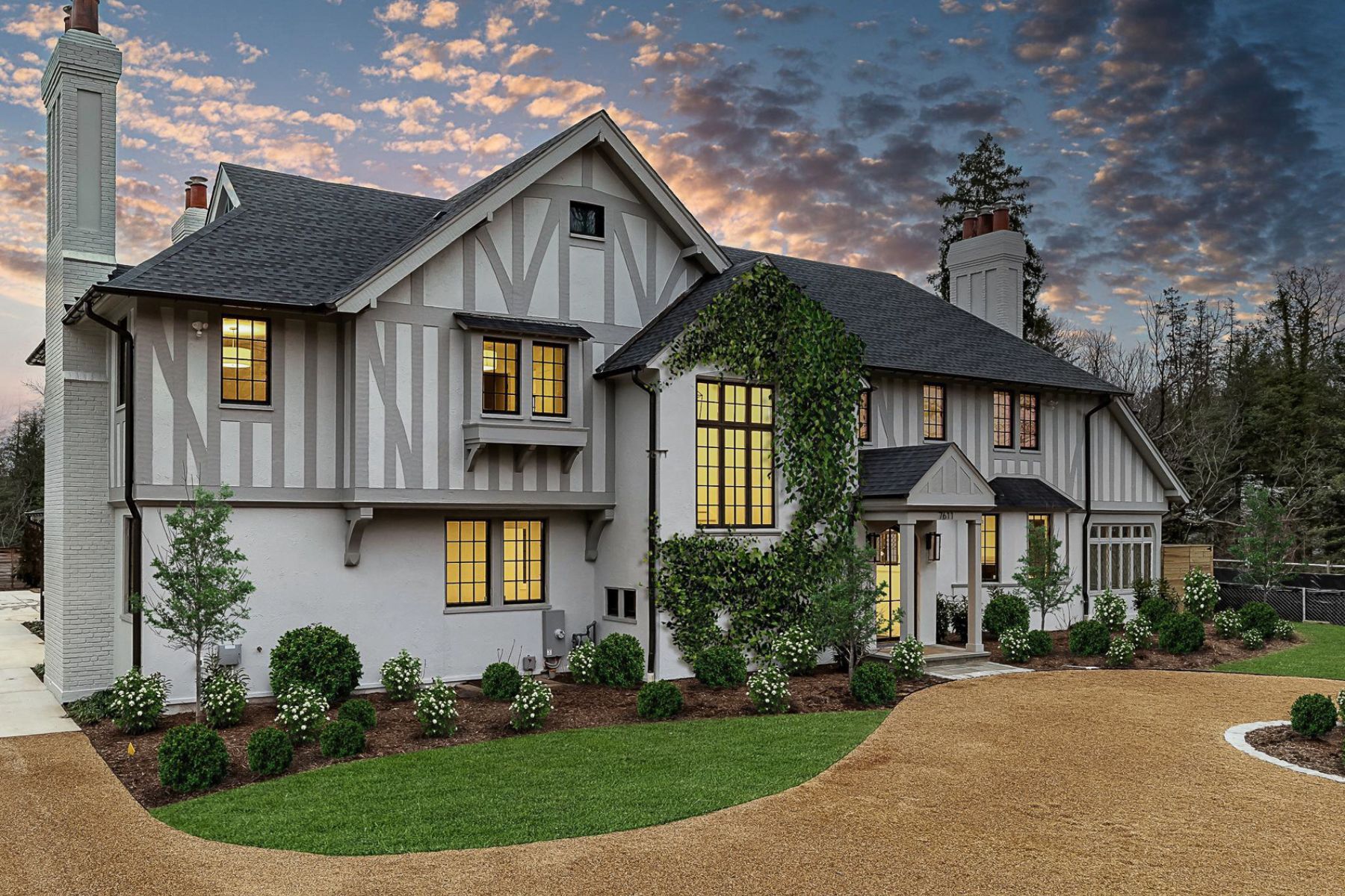 7611 Fairfax Road