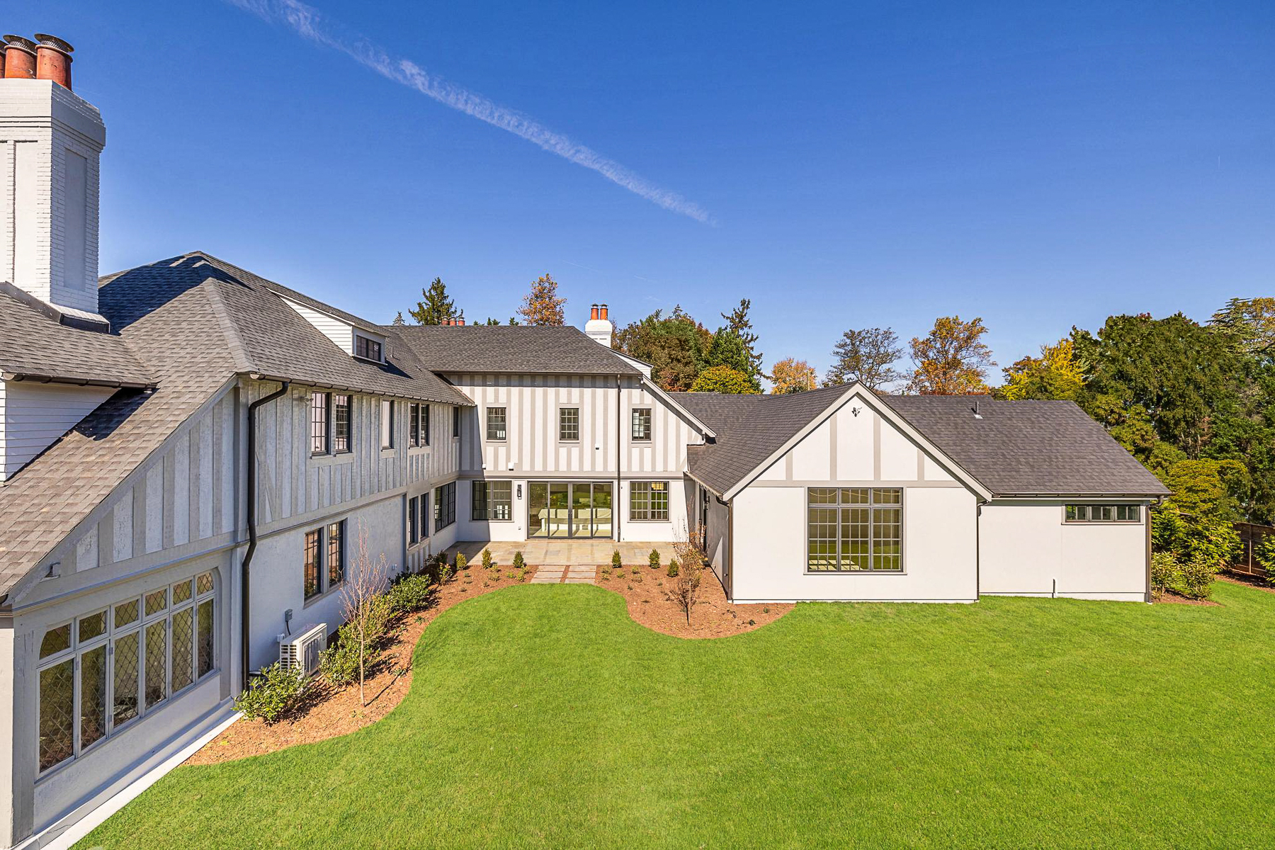 7611 Fairfax Road
