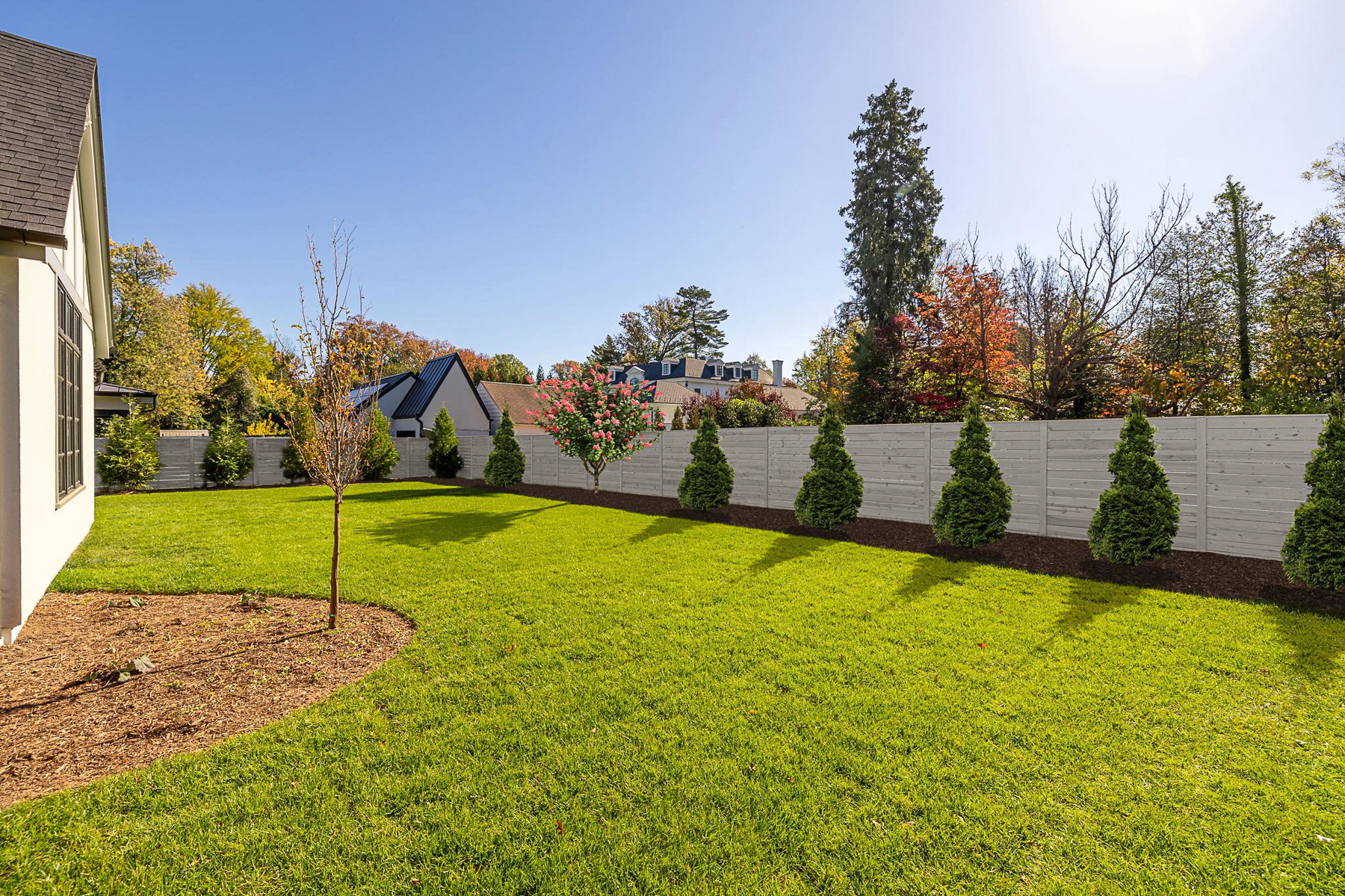 7611 Fairfax Road