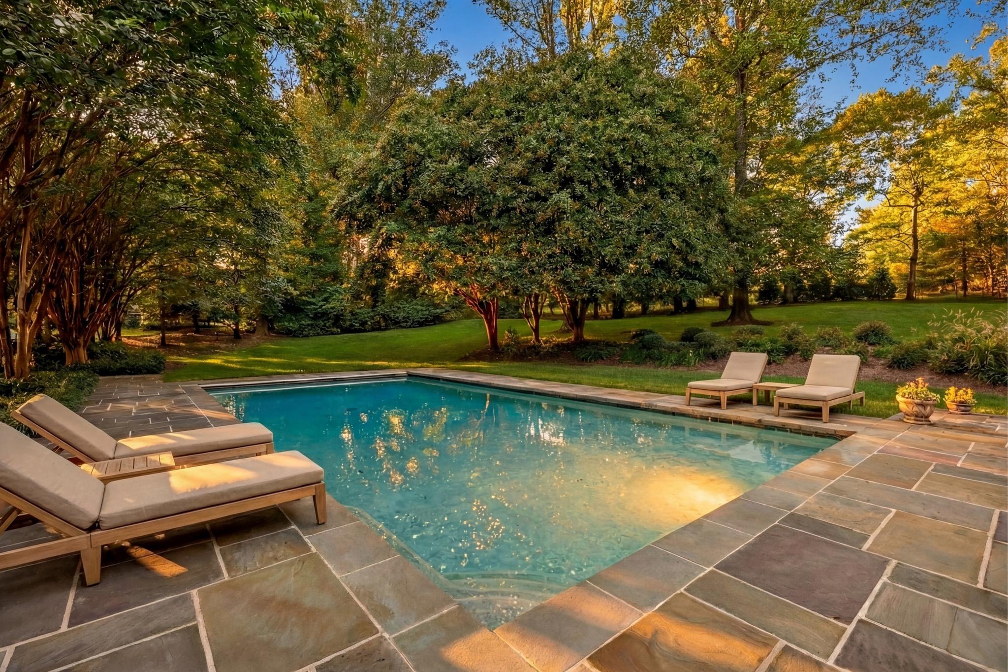 8509 Country Club Drive