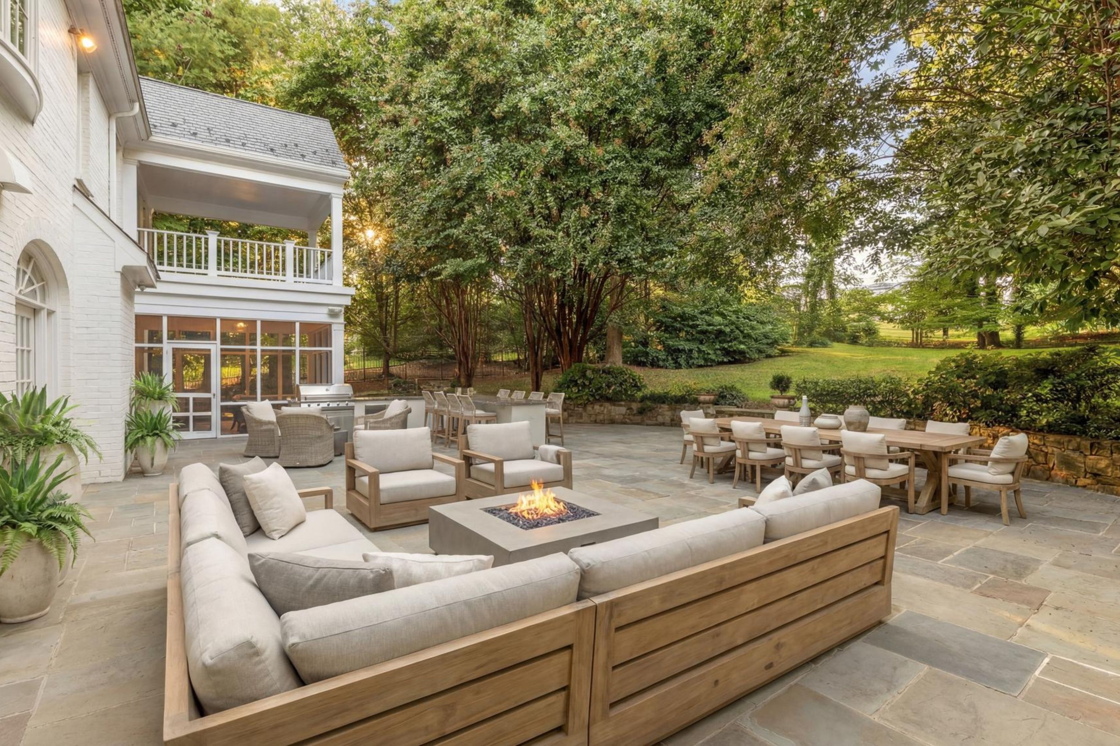 8509 Country Club Drive