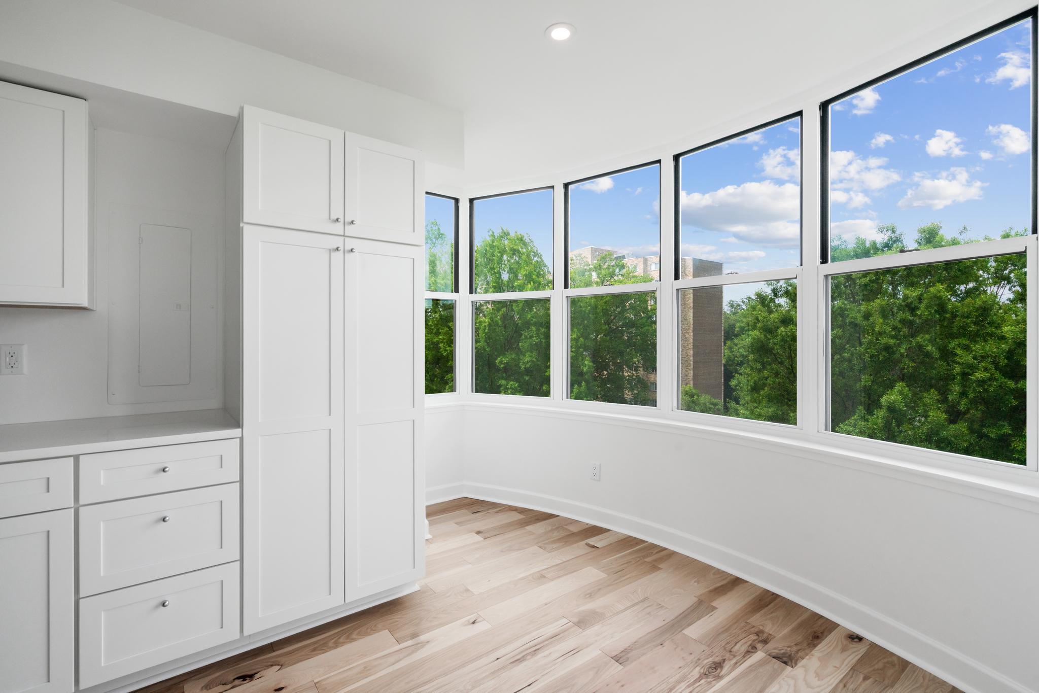 5000 Battery Lane Unit# 704