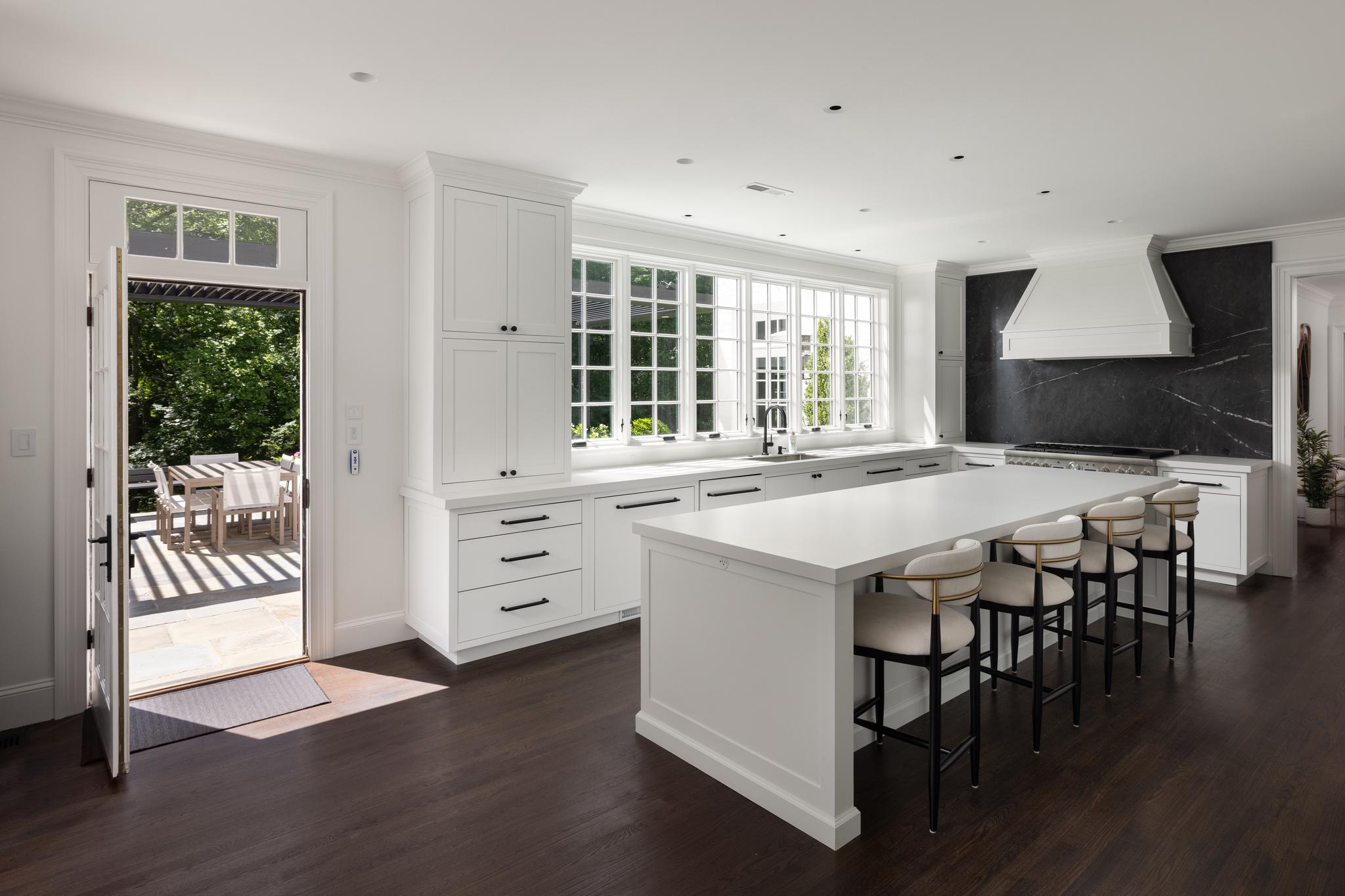 8611 Country Club Drive