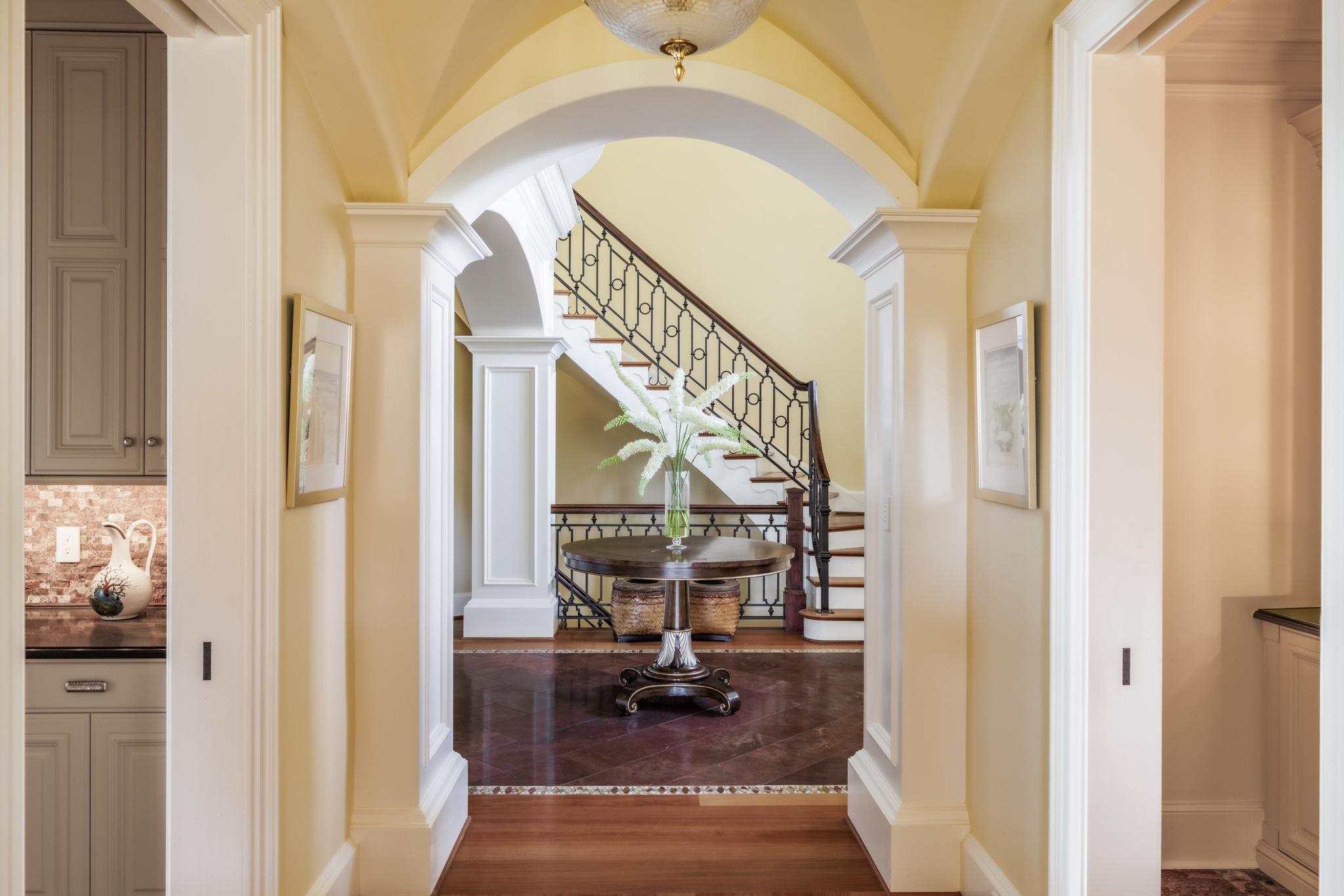 200 Bridgeview Lane 