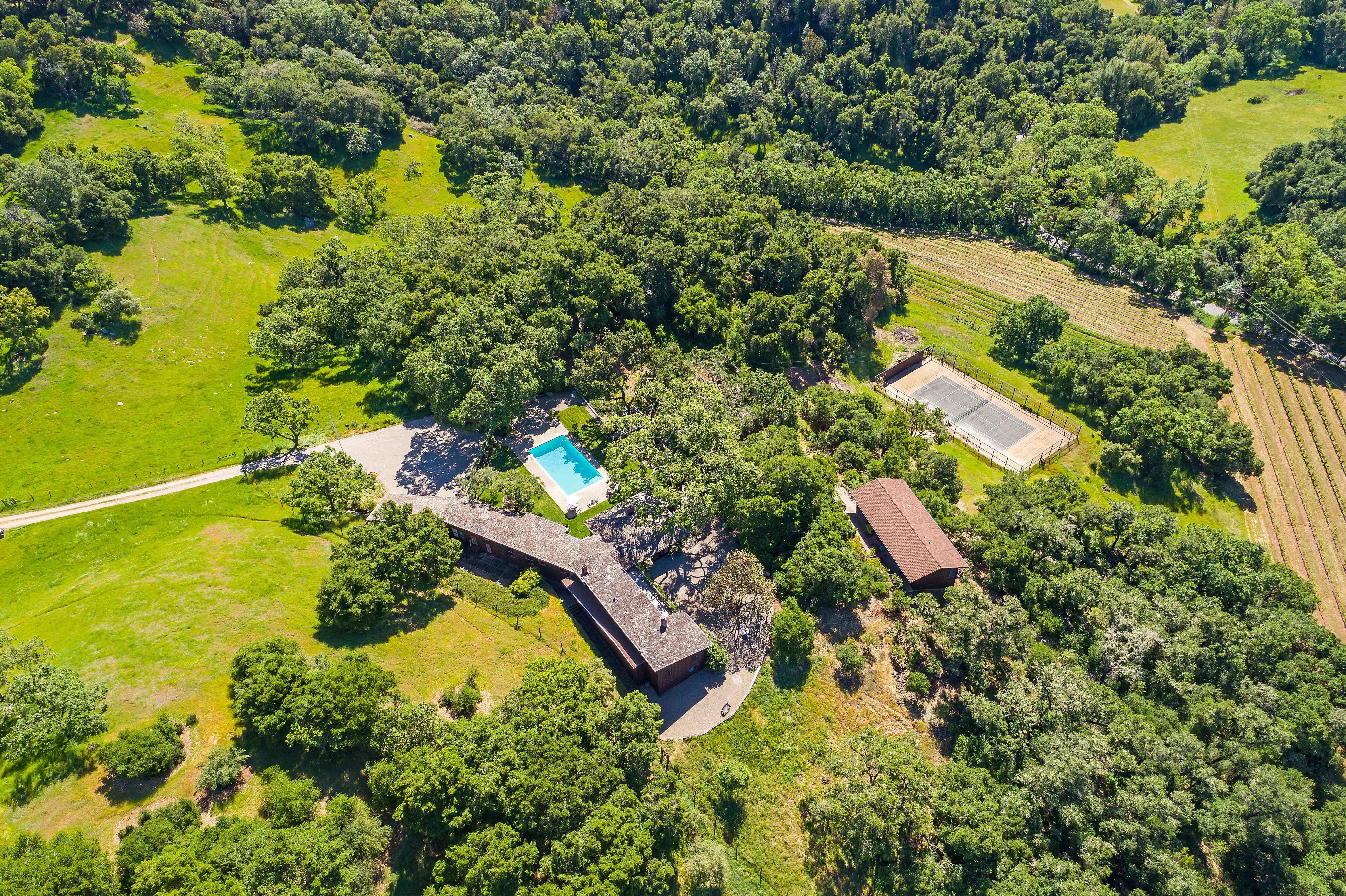 6545 Redwood Retreat Road 