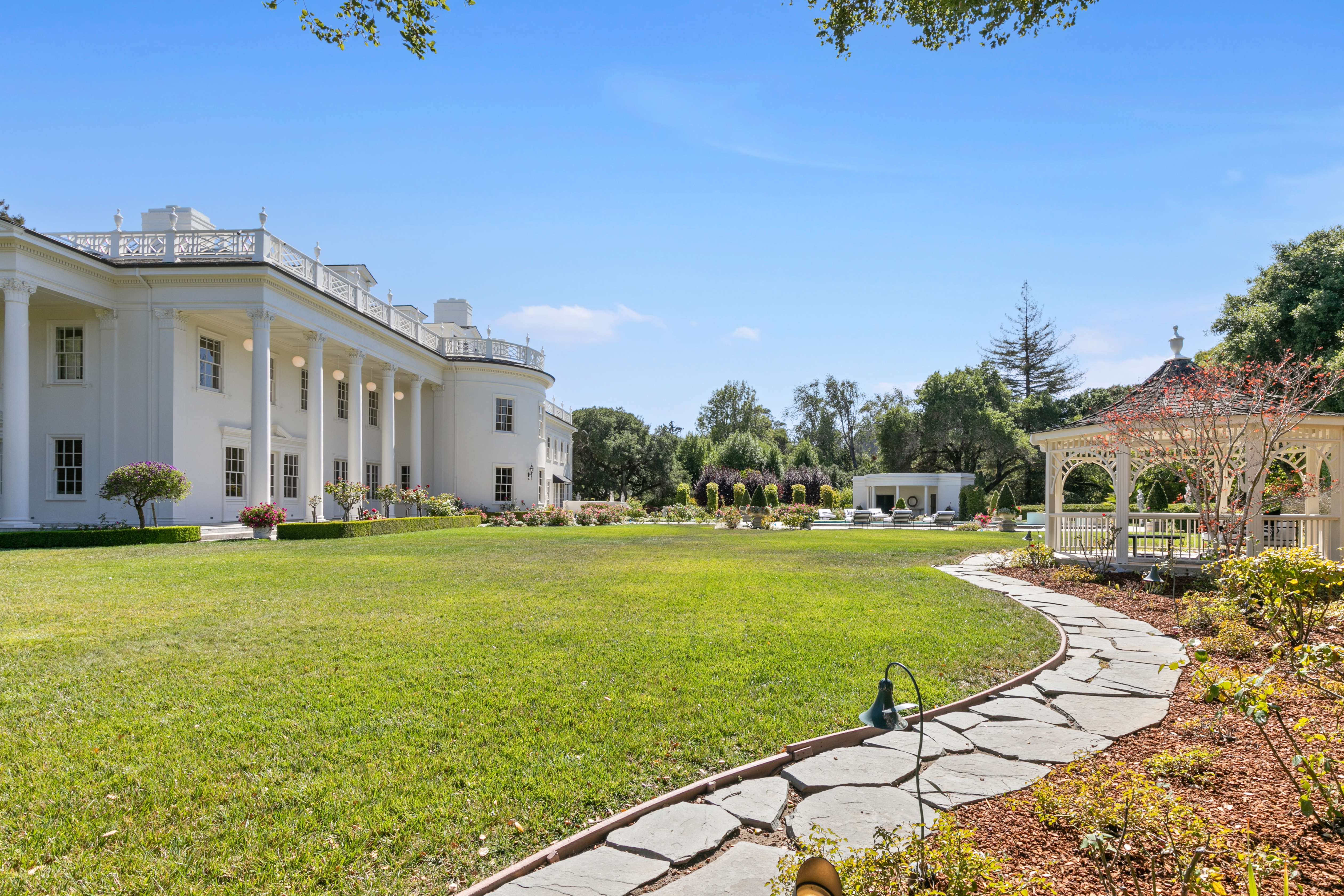 401 El Cerrito Avenue 
