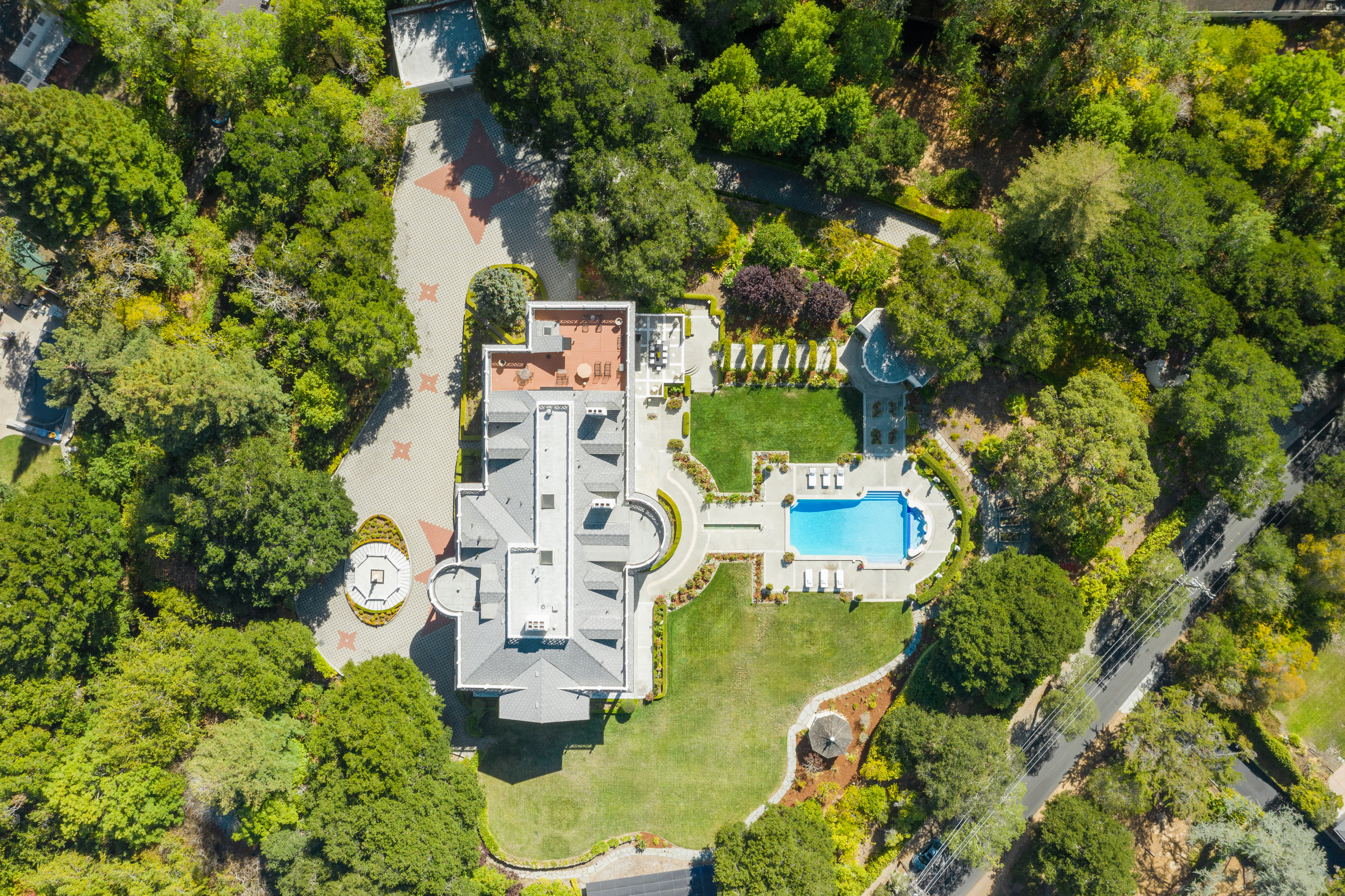 401 El Cerrito Avenue 