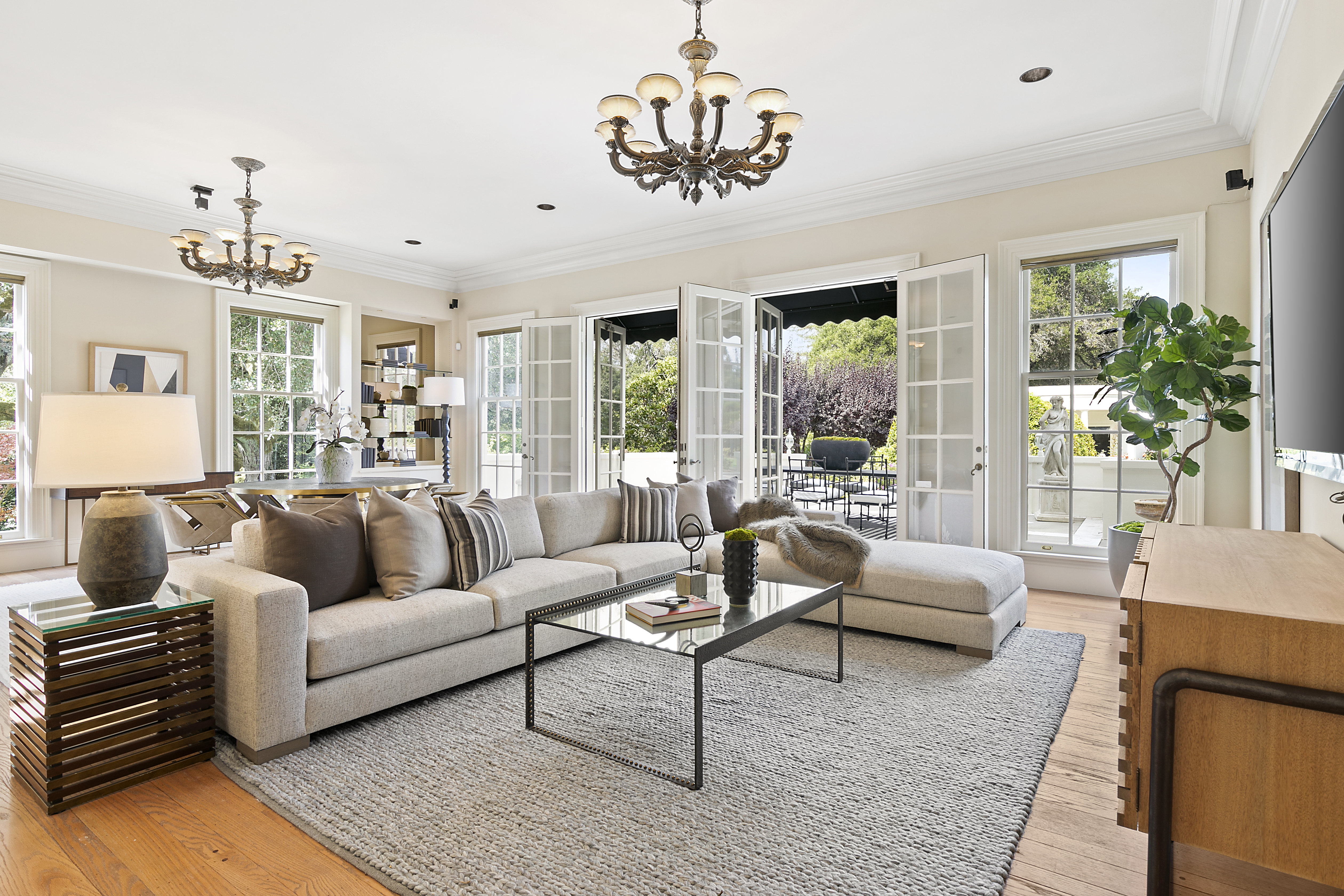 401 El Cerrito Avenue 