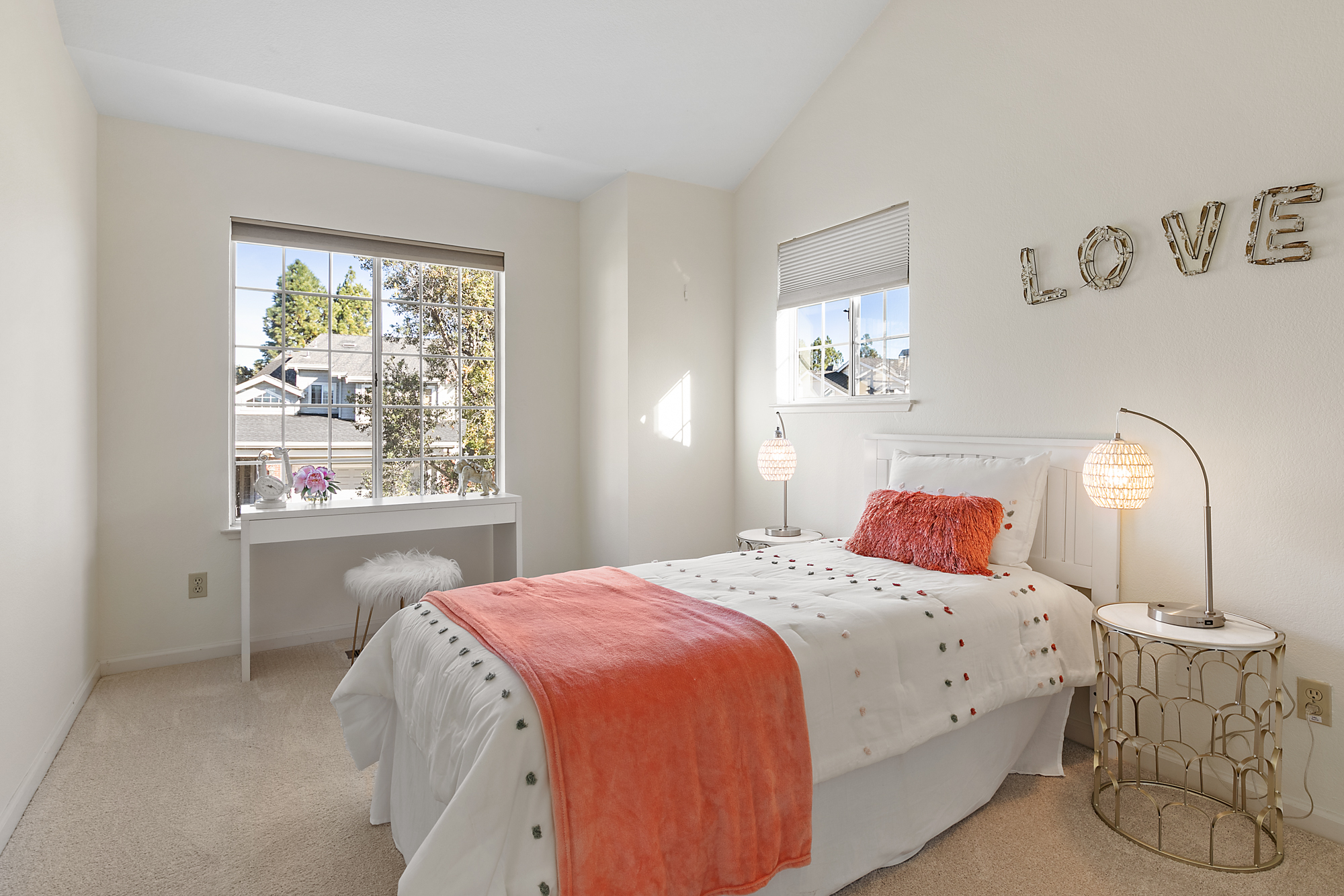 808 Bay Harbour Drive 