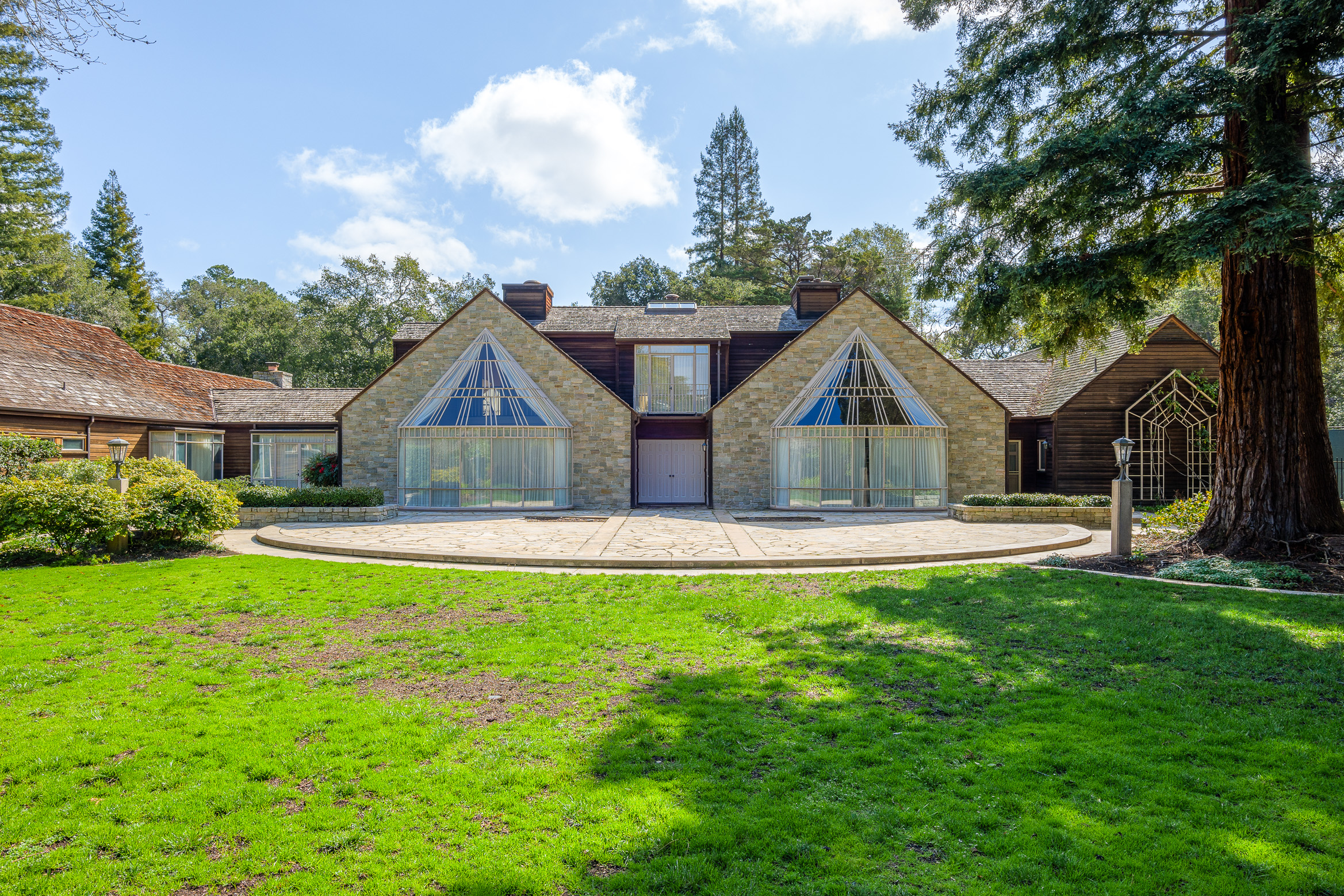 80 Coghlan Lane 