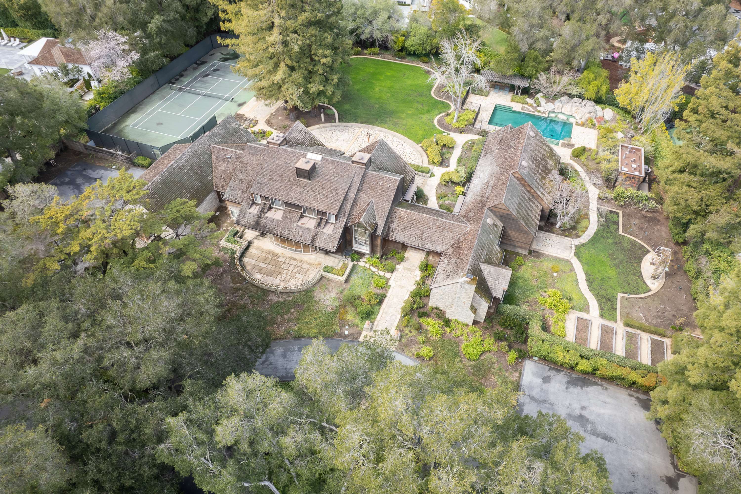 80 Coghlan Lane 