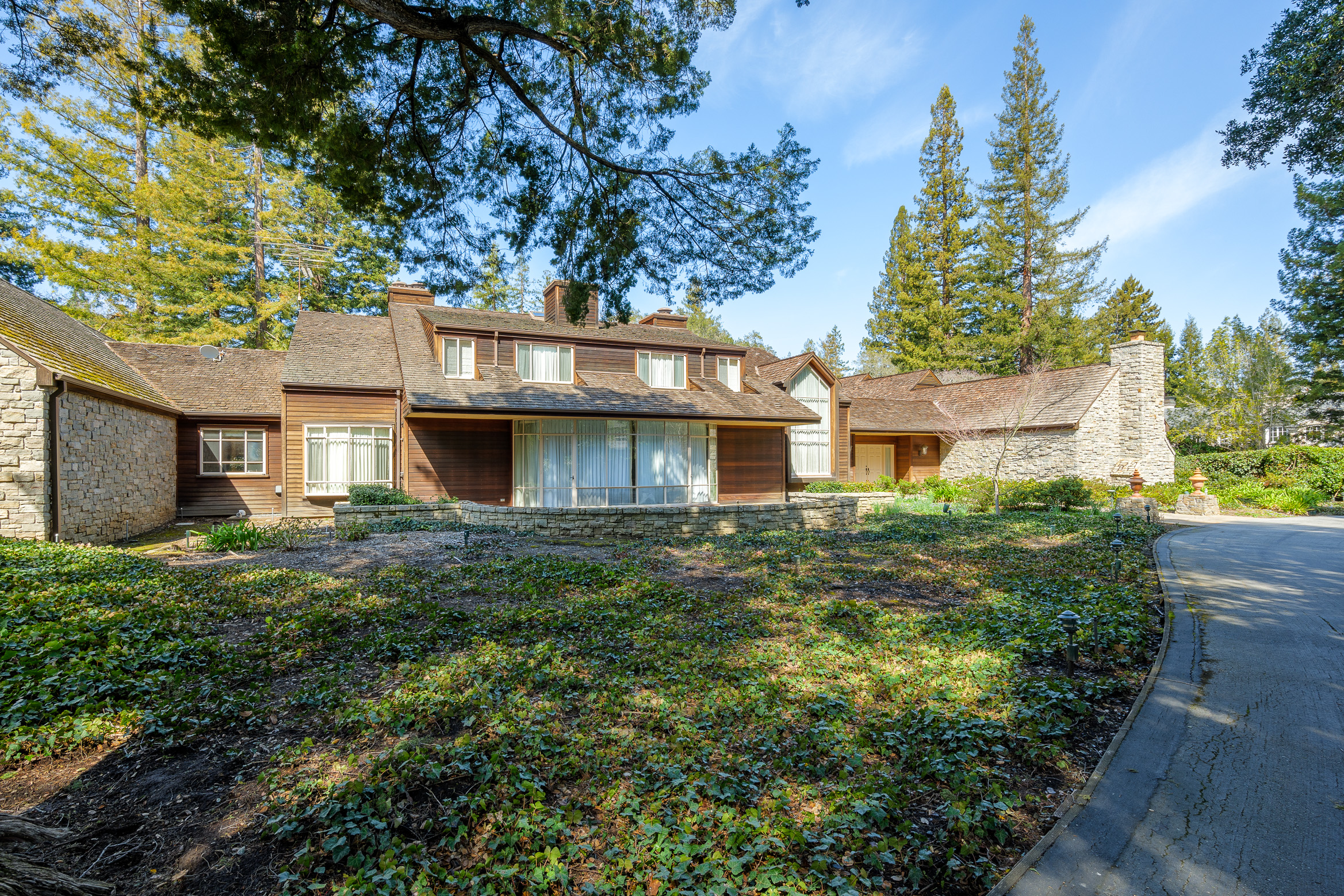80 Coghlan Lane 