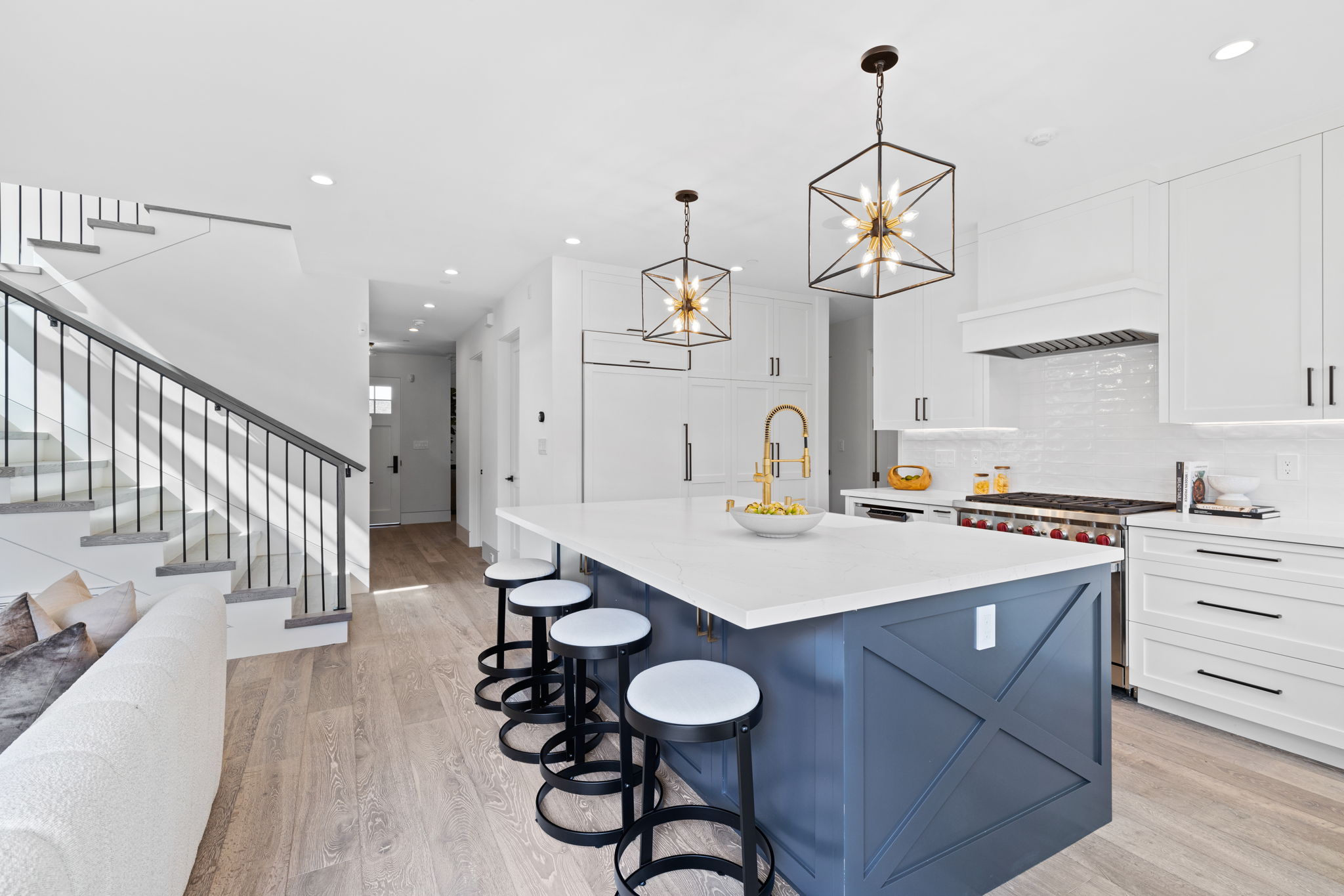 1129 Killarney Lane 