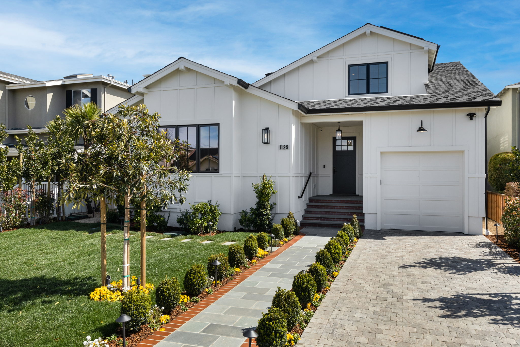 1129 Killarney Lane 