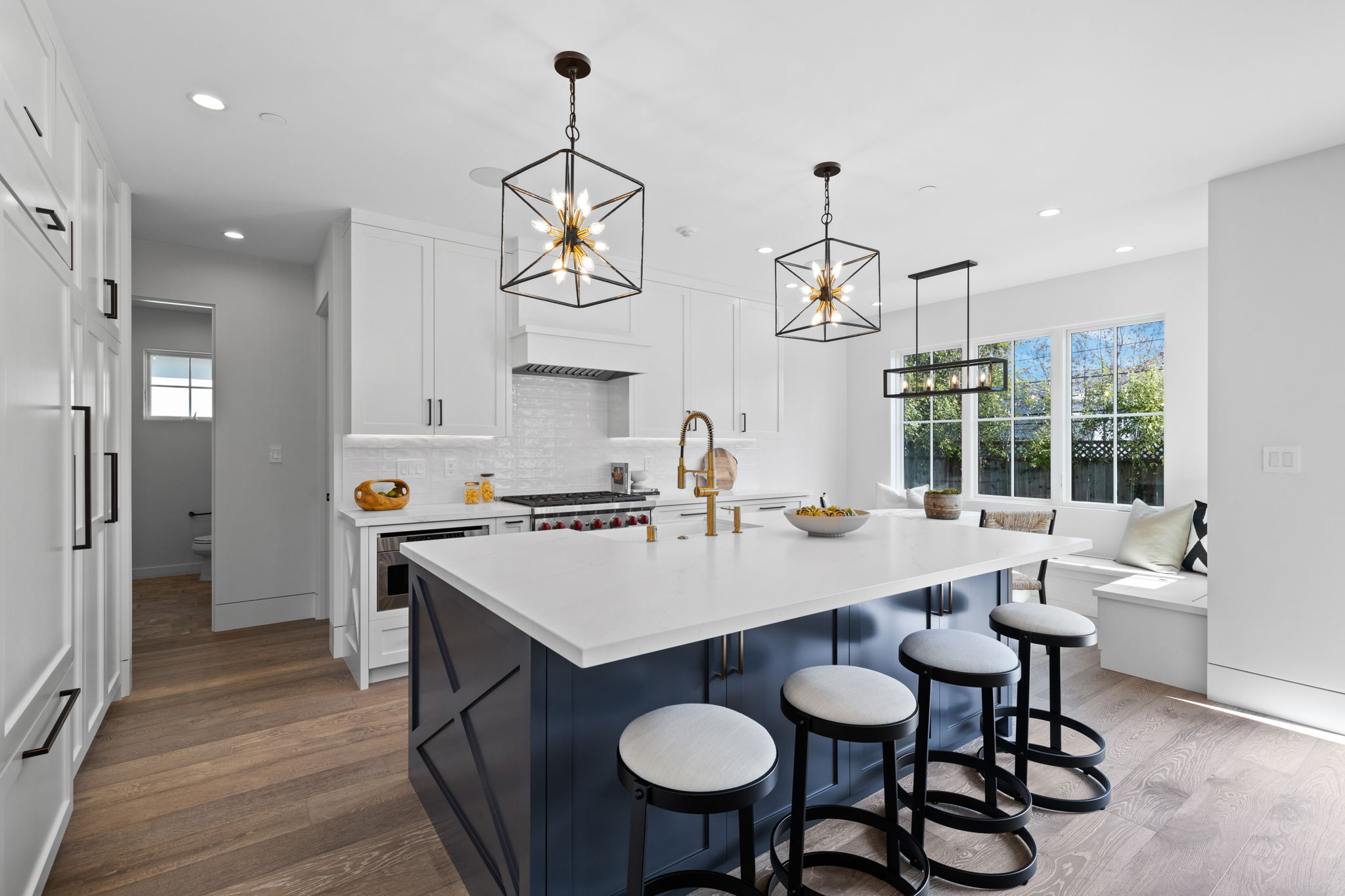 1129 Killarney Lane 