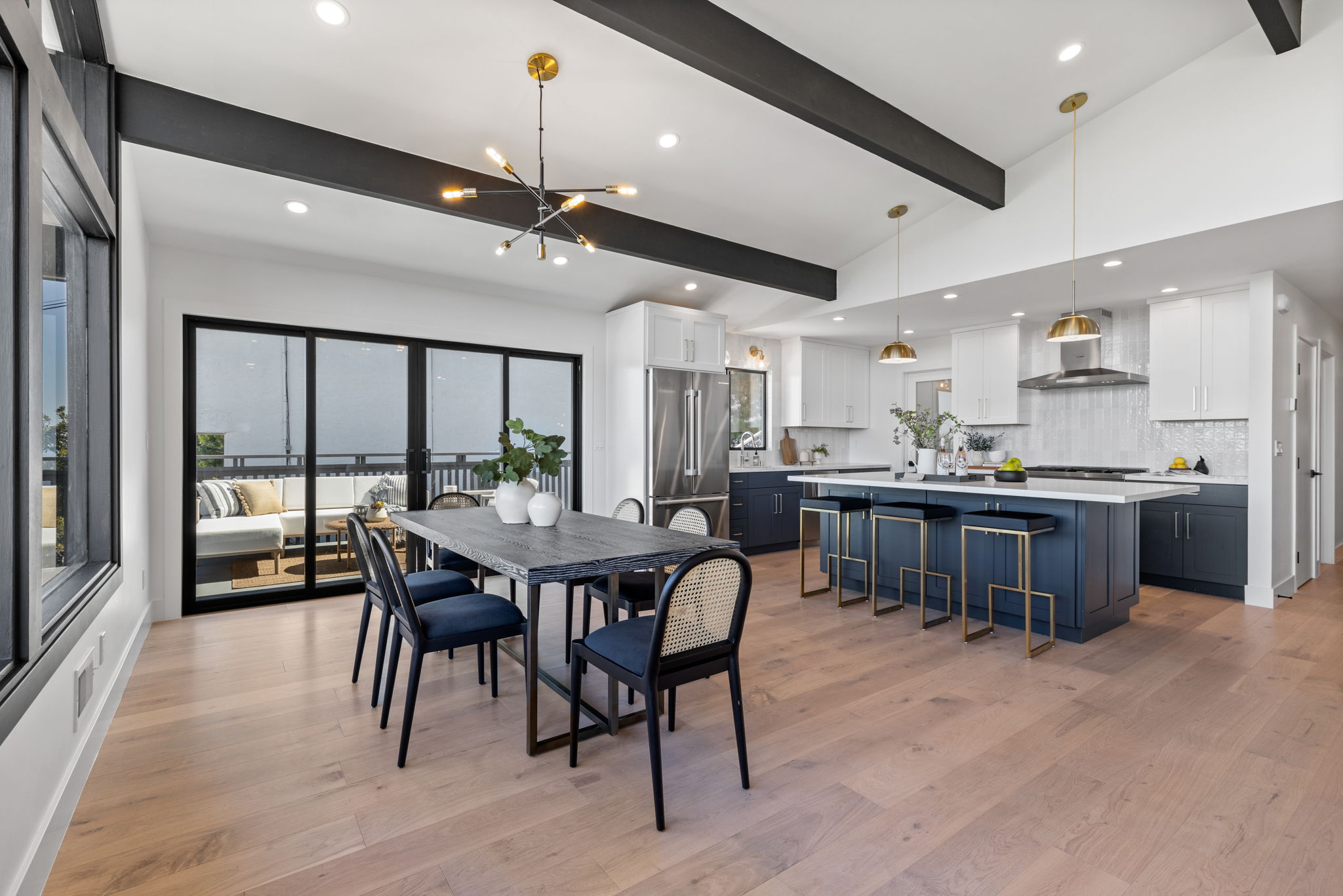 2722 Sequoia Way 