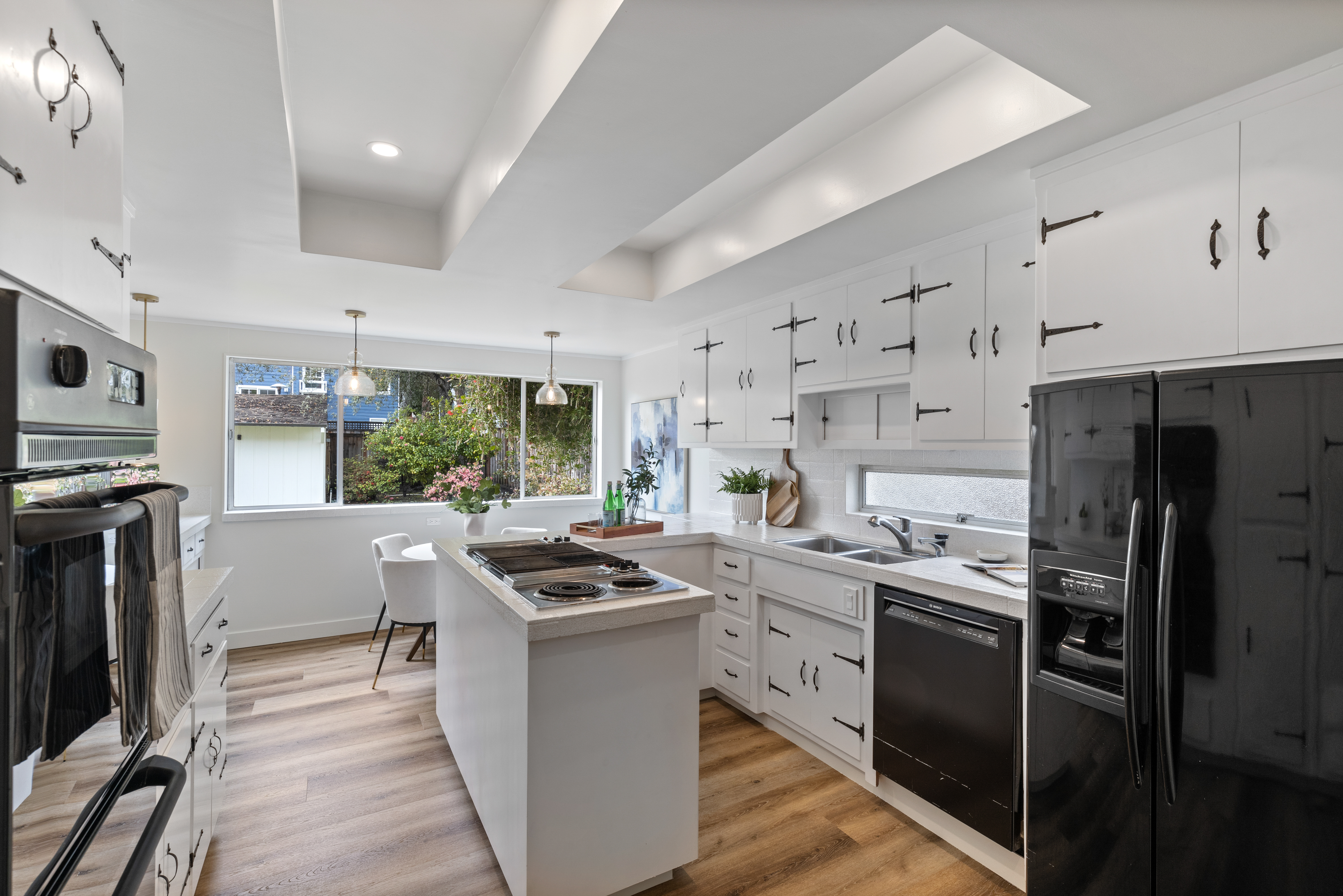 1421 Cortez Avenue 