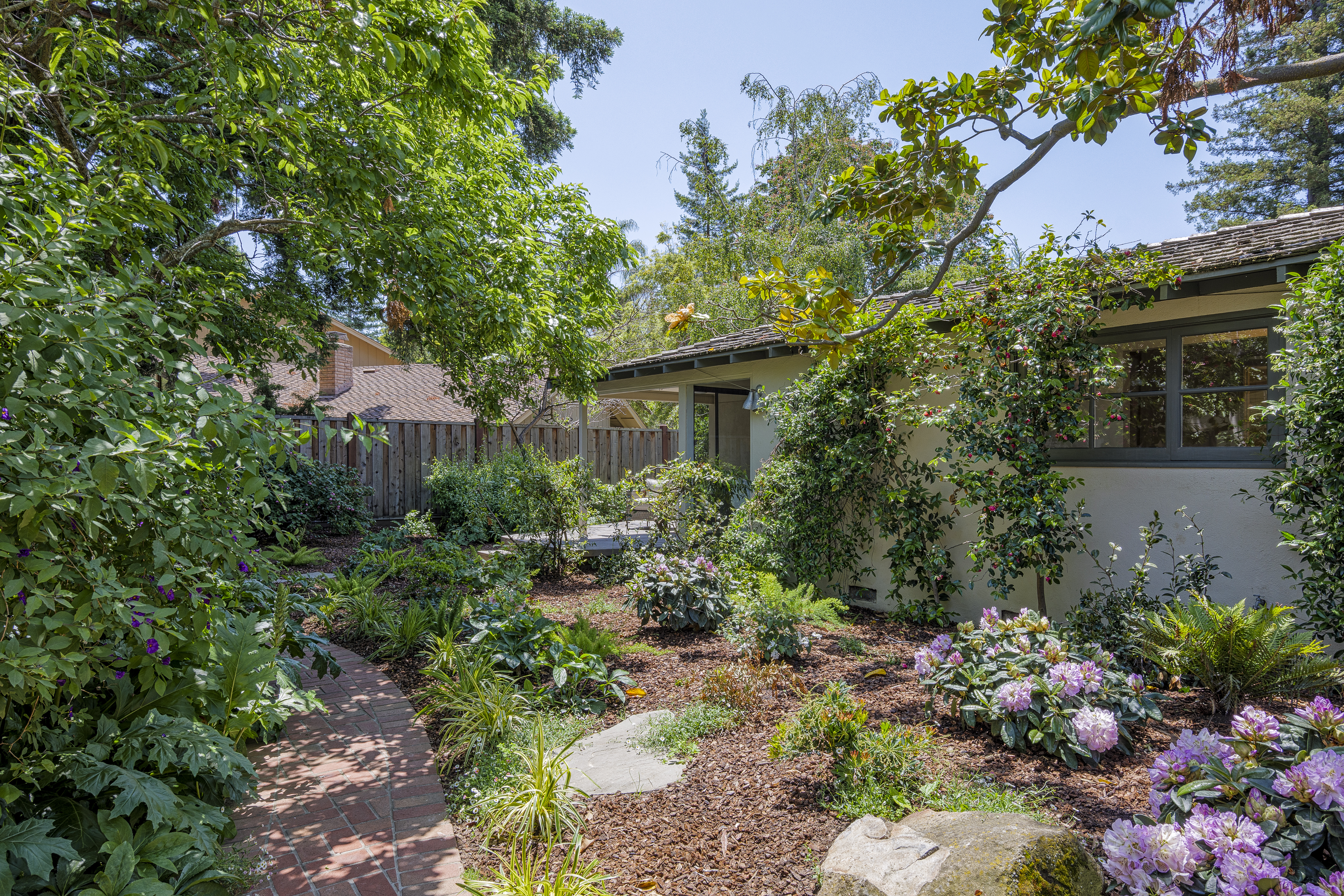 620 Lowell Avenue 
