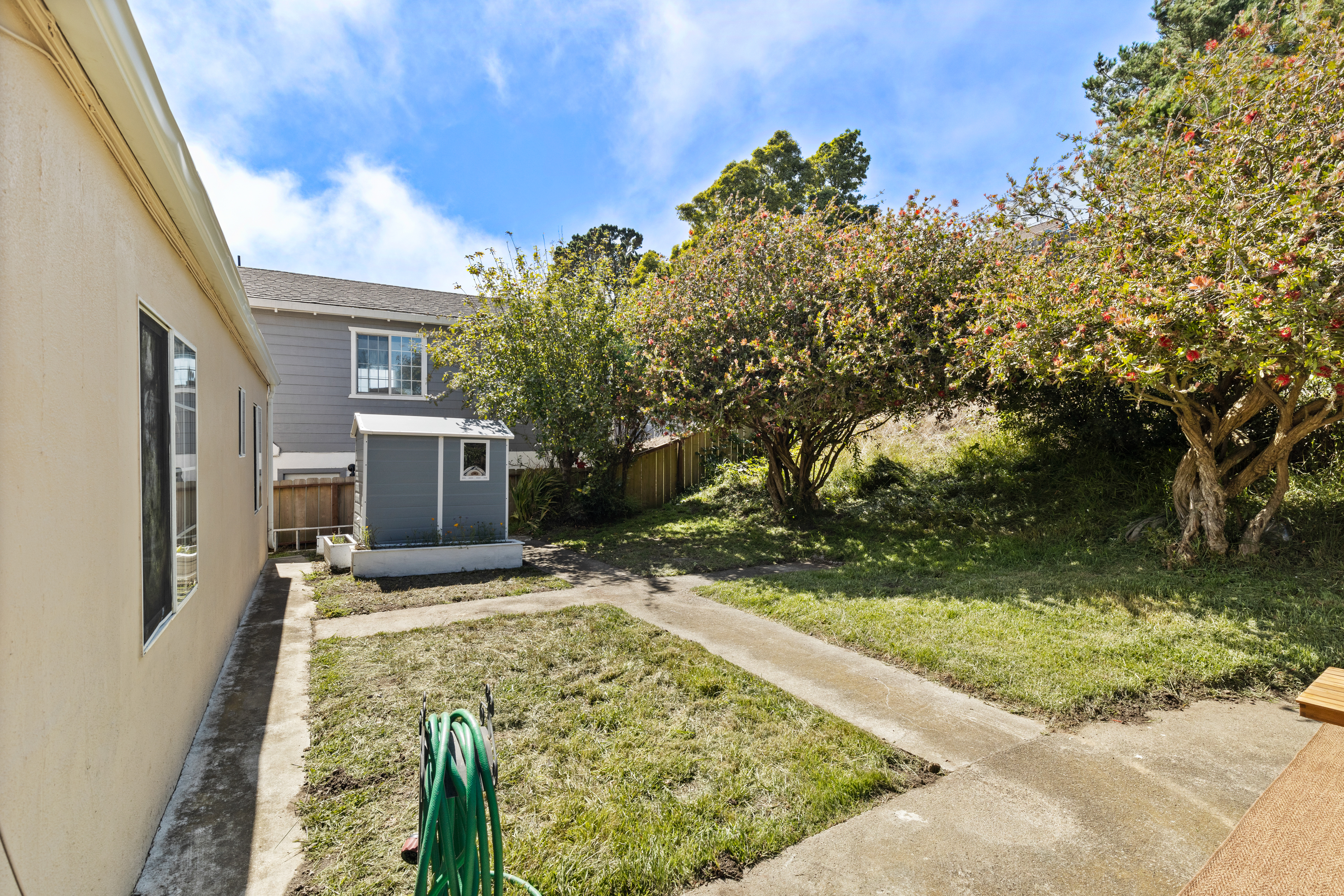 659 Southmoor Drive 