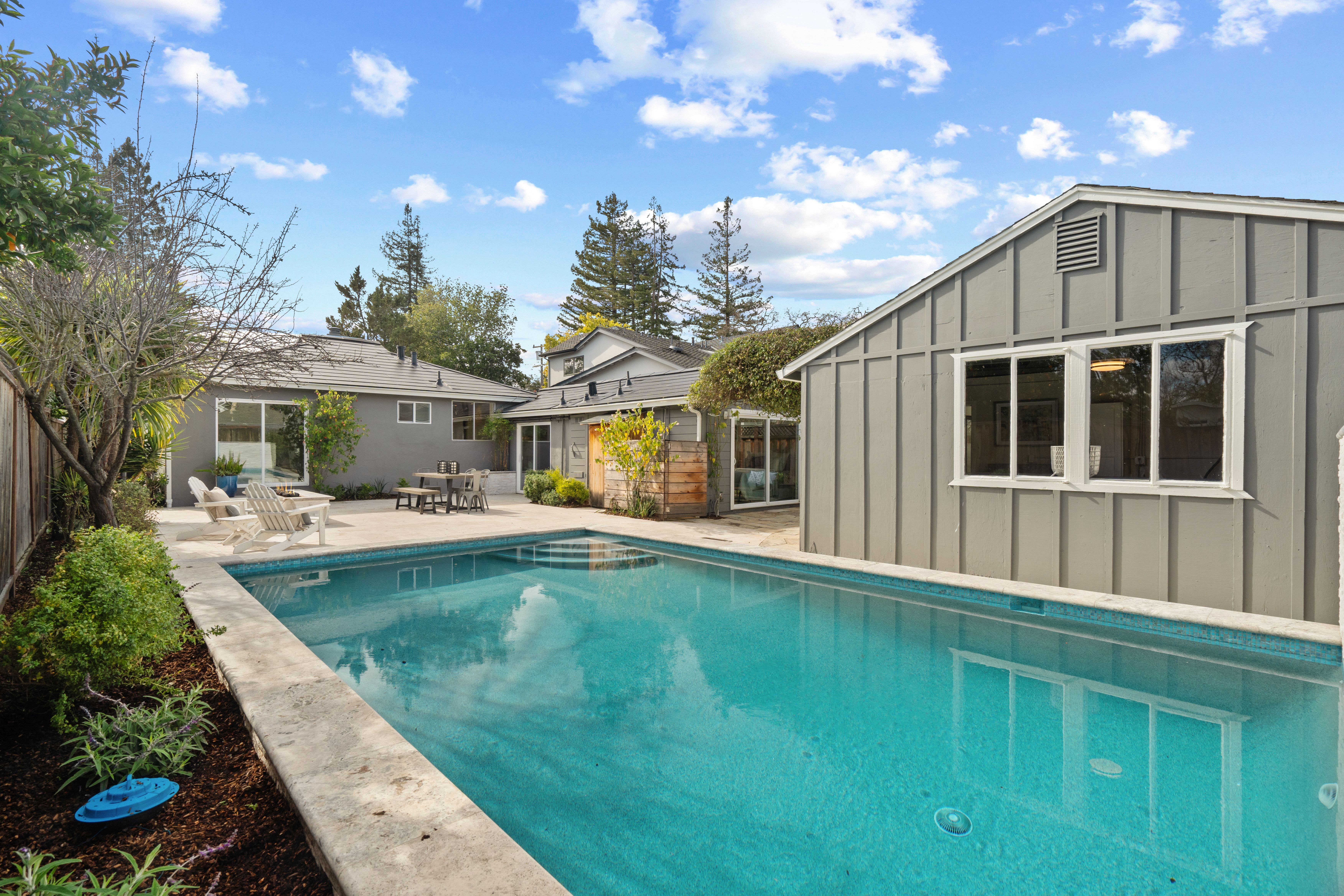 1328 Orange Avenue 