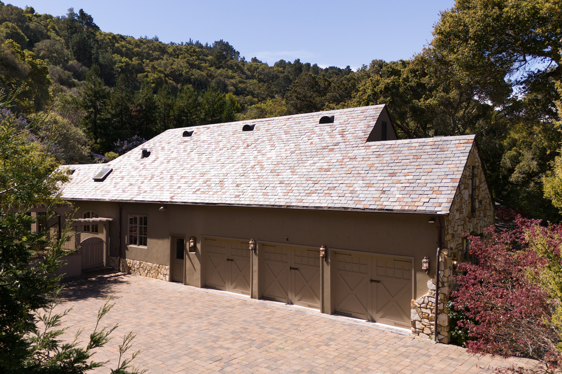 5461 Quail Meadows Drive