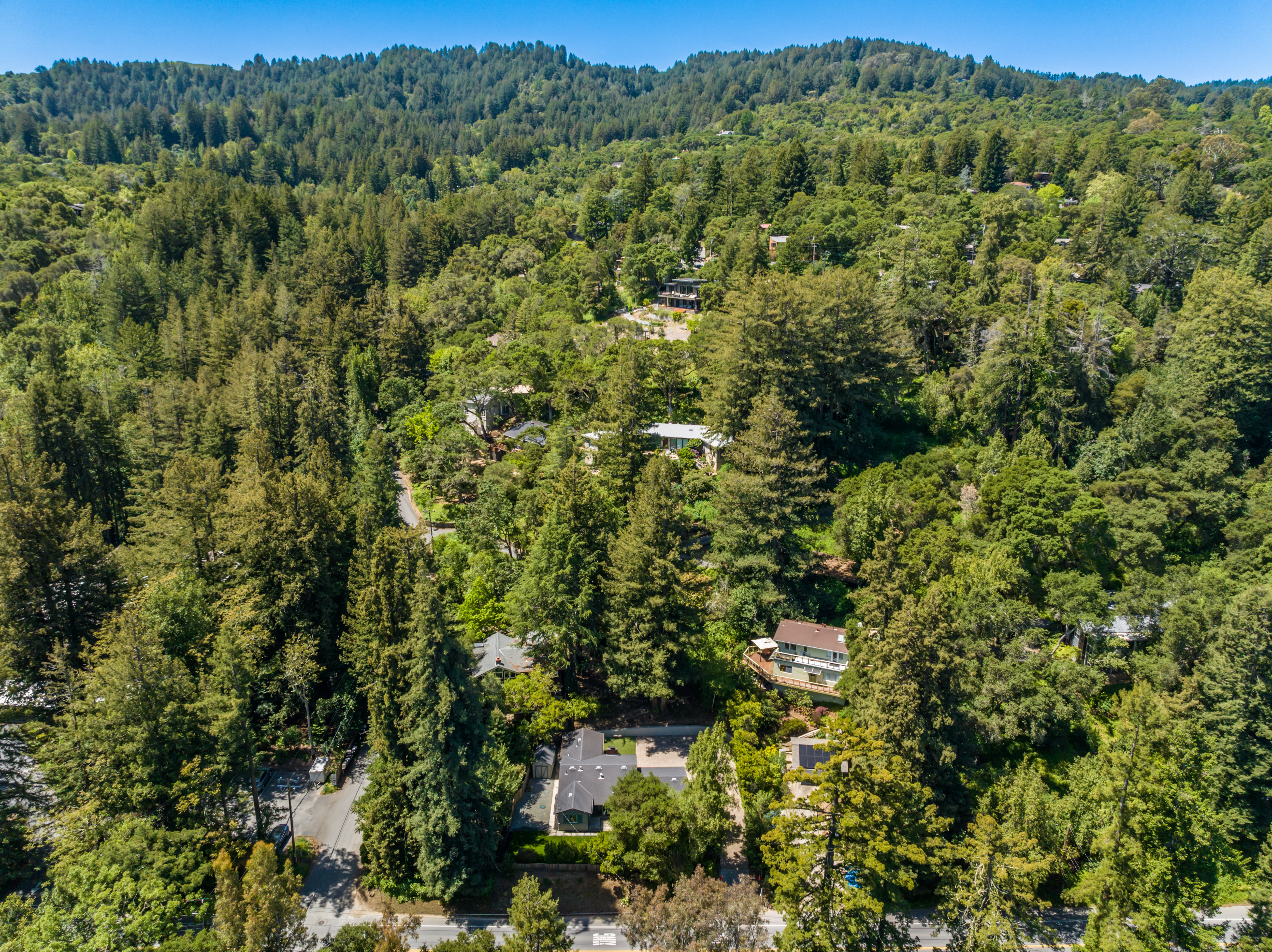 975 Portola Road 