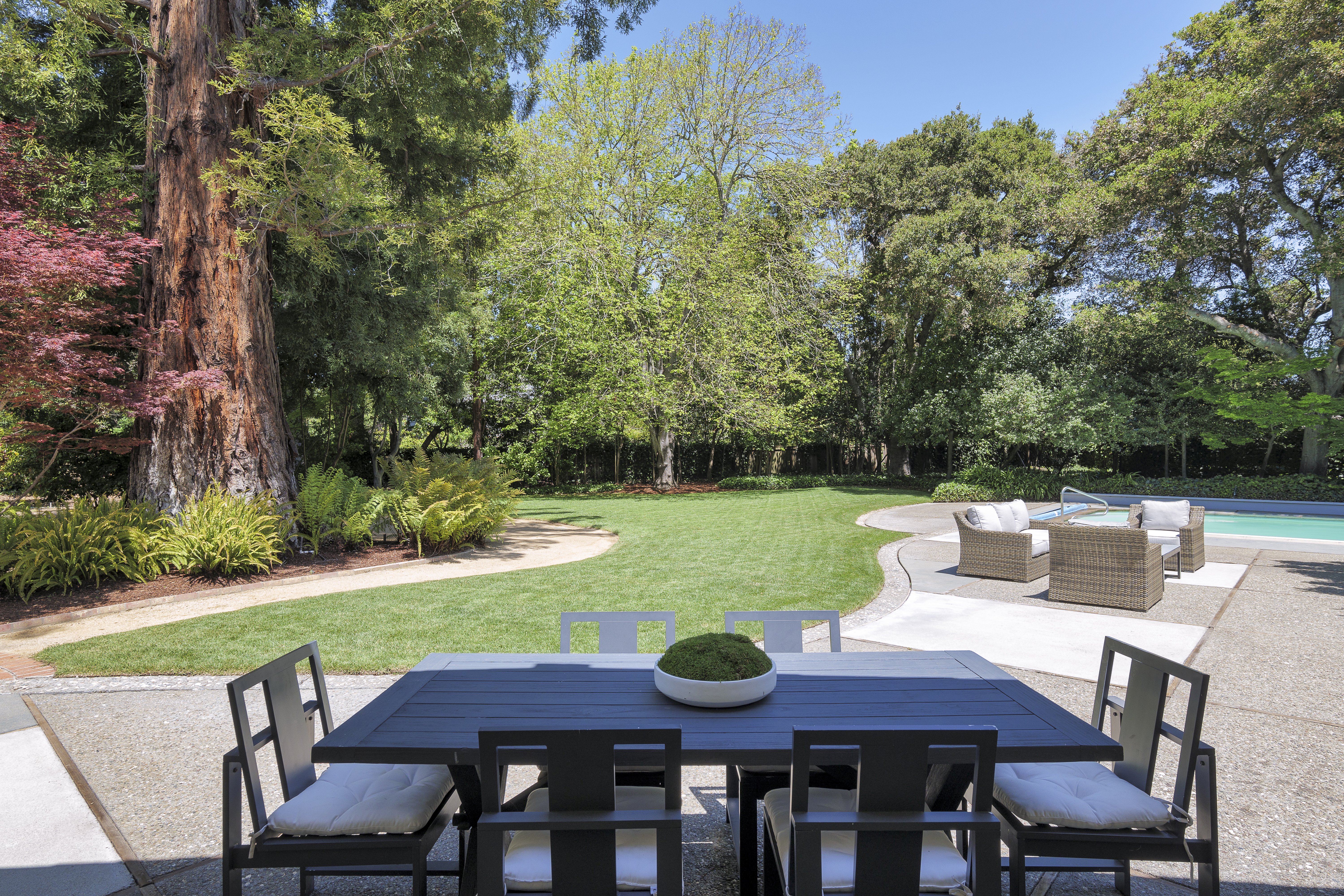 232 Oak Grove Avenue 