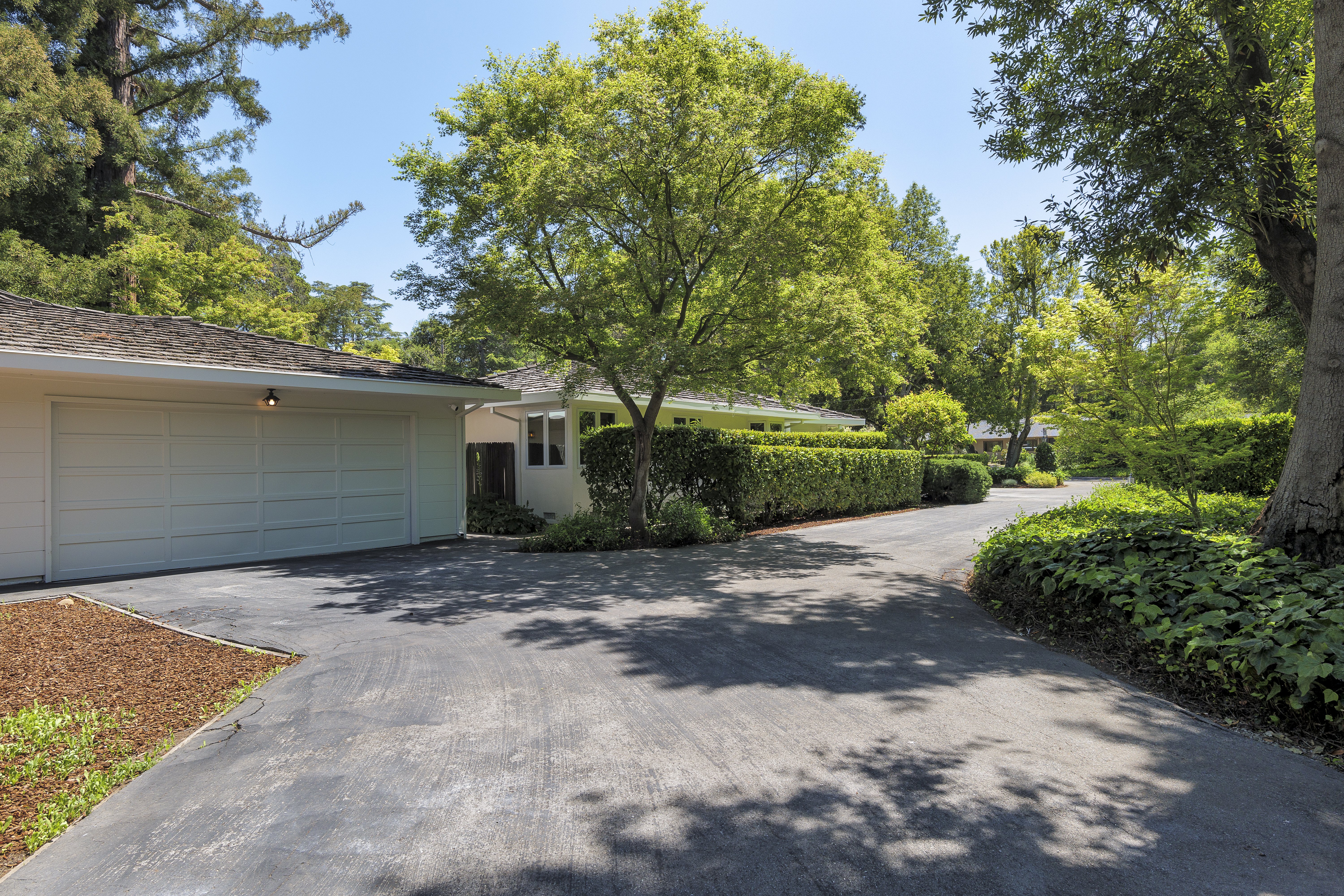 232 Oak Grove Avenue 