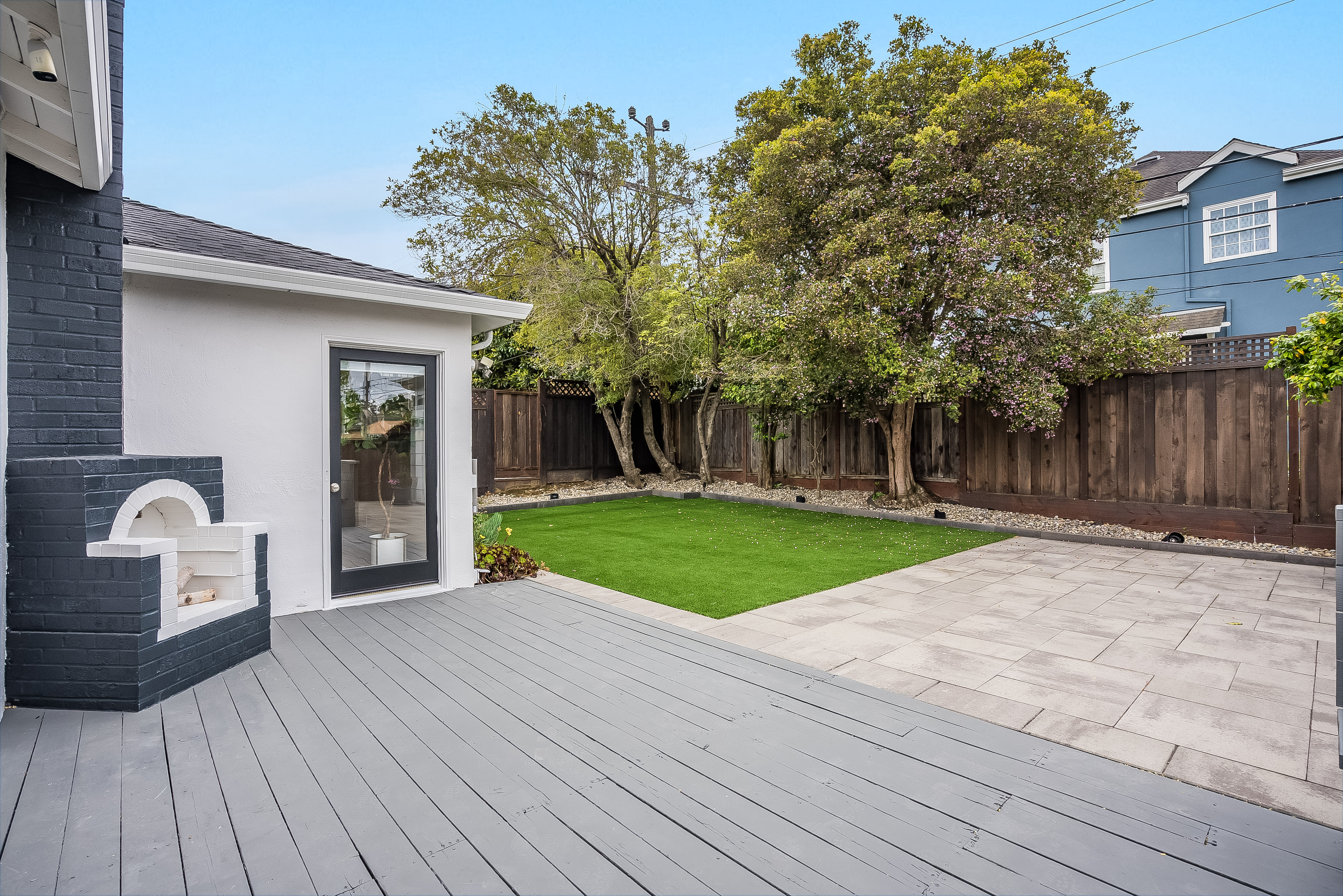 1645 Mcdonald Way 