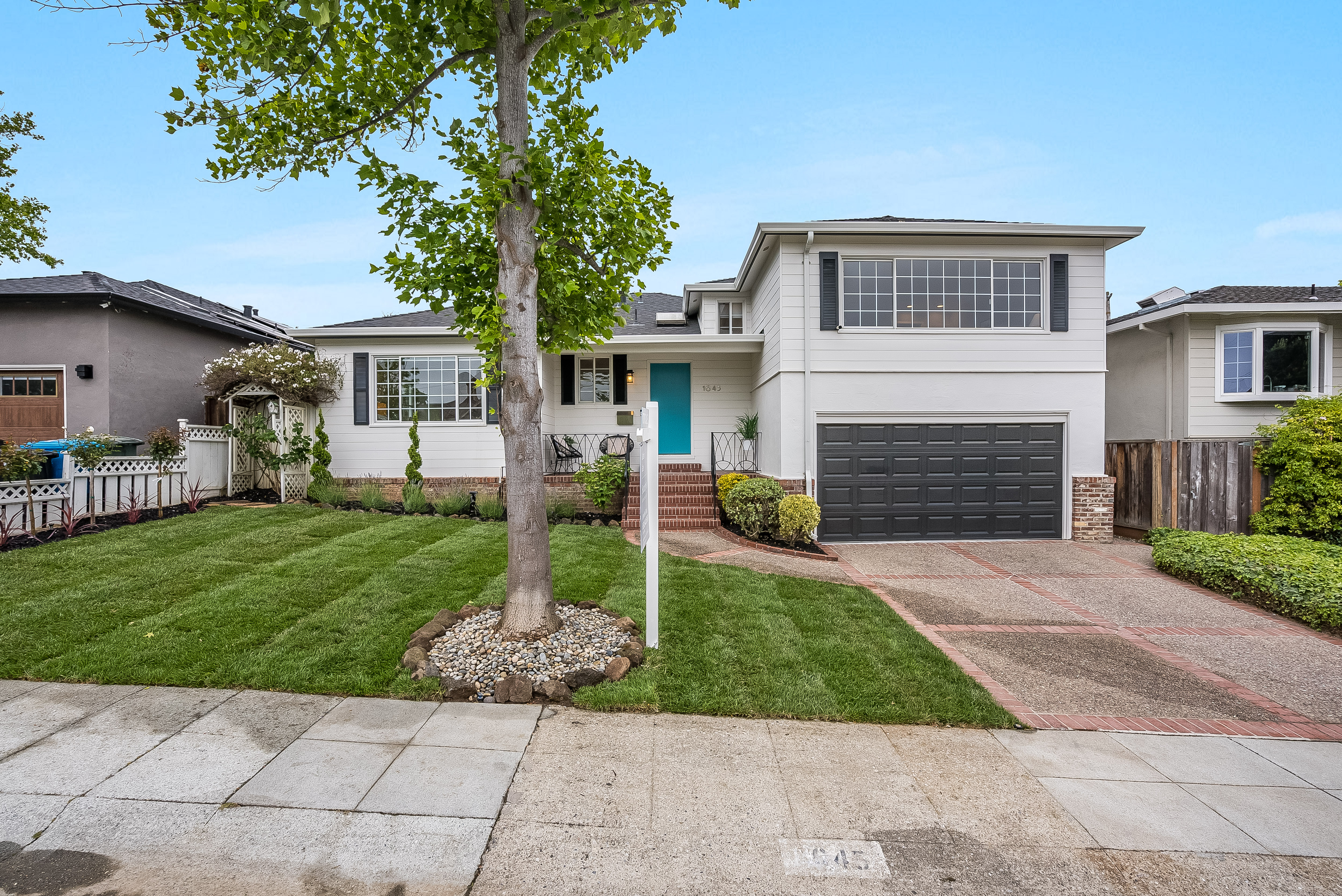 1645 Mcdonald Way 