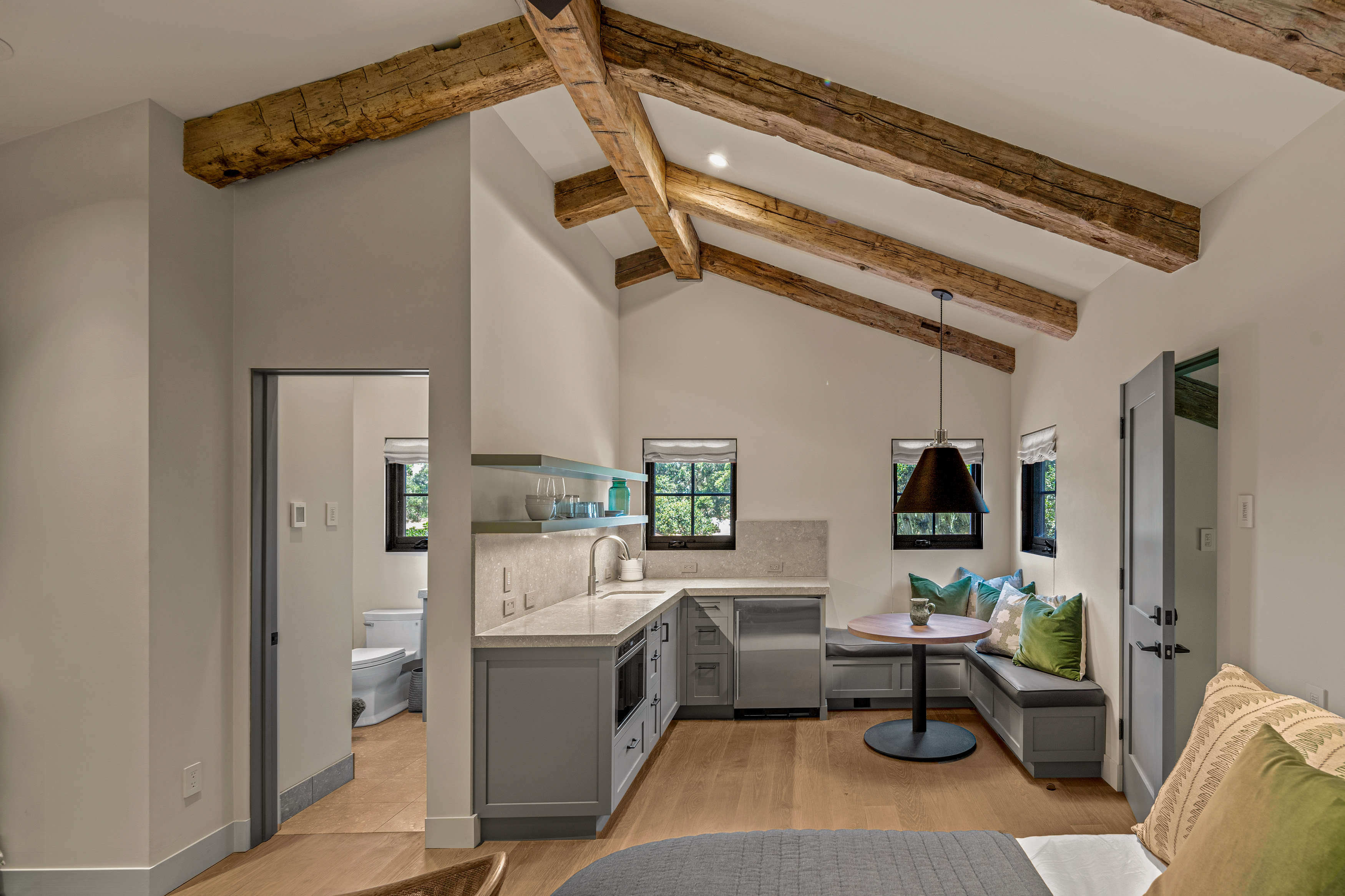 8305 Vista Monterra