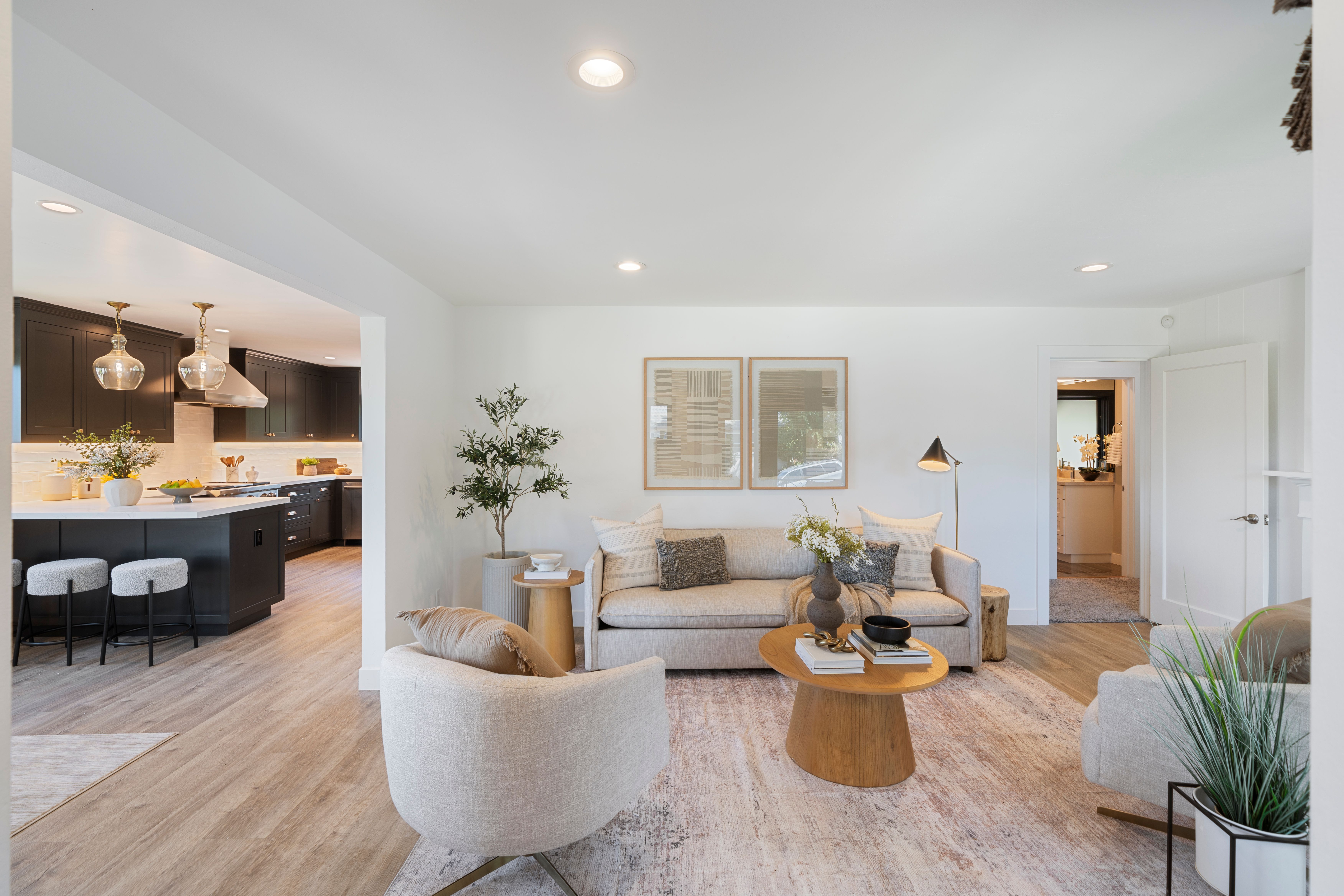 3805 Wilshire Avenue 