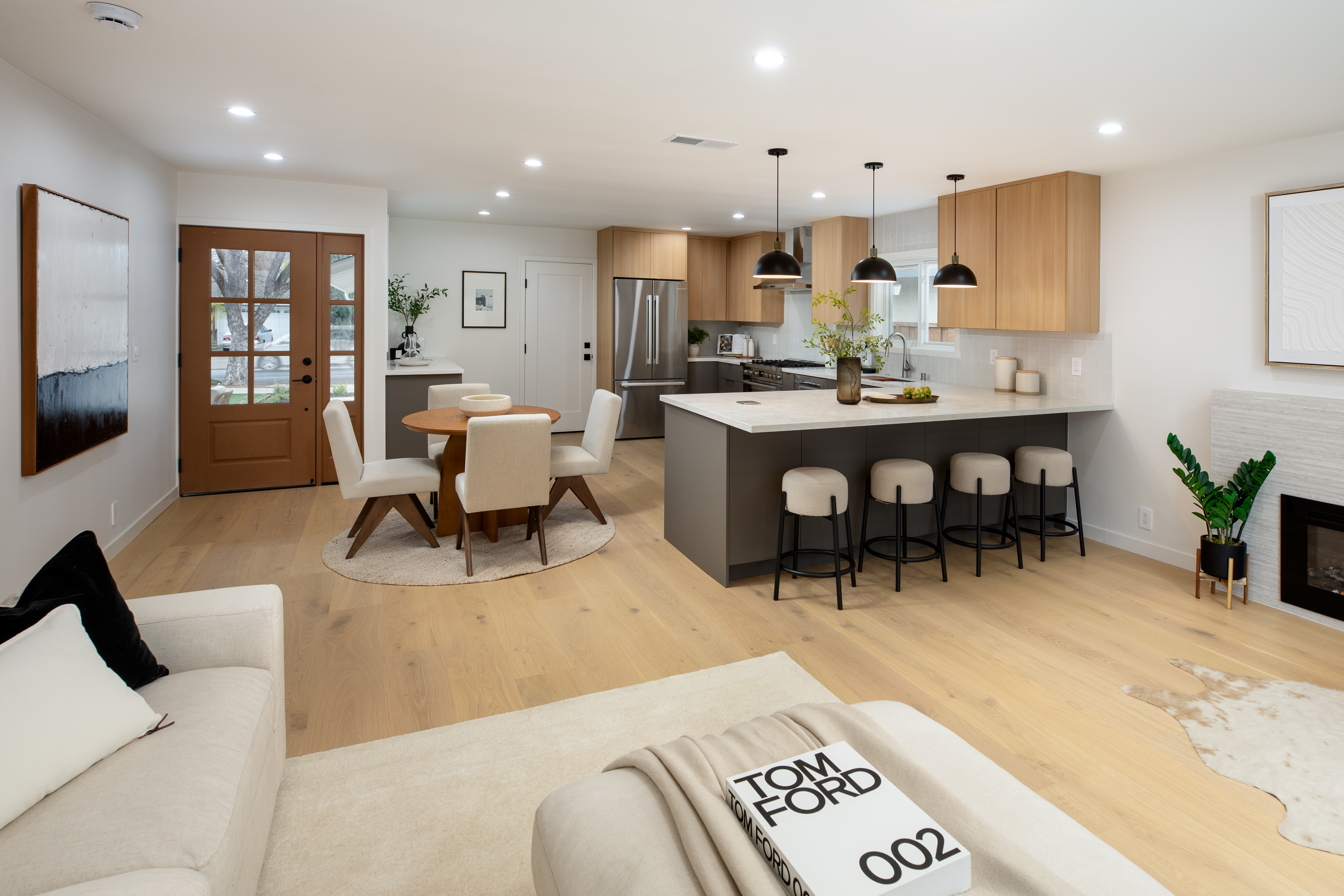 1433 Dentwood Drive 