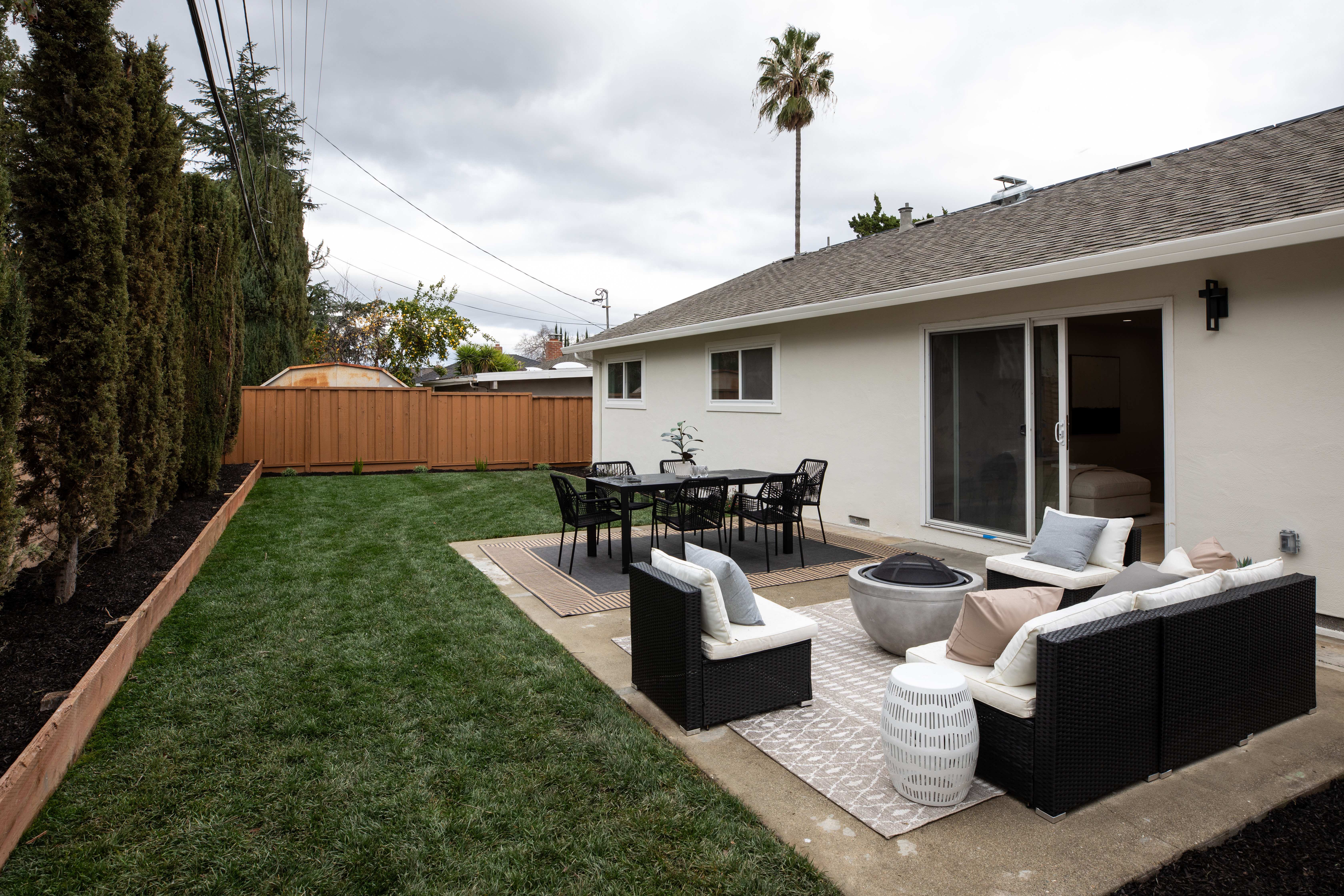 1433 Dentwood Drive 